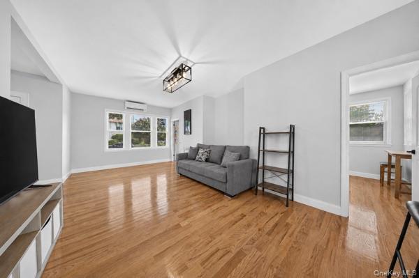 Single Family 43rd Avenue  Queens, NY 11358, MLS-1035937-3