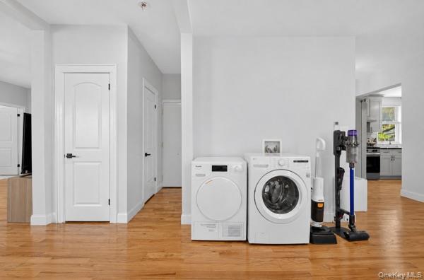 Single Family 43rd Avenue  Queens, NY 11358, MLS-1035937-9