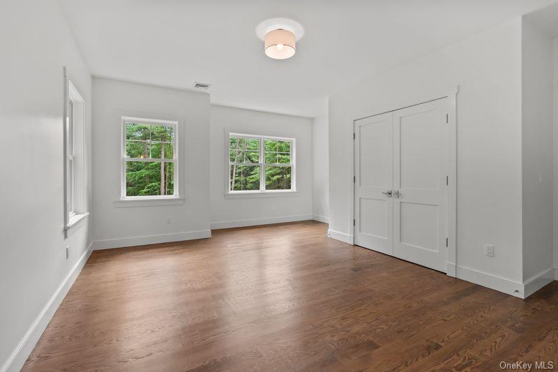 Single Family Old Logging Road Westchester County, NY 10506, MLS-1035942-37