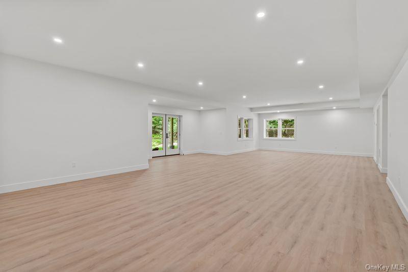 Single Family Old Logging Road Westchester County, NY 10506, MLS-1035942-45
