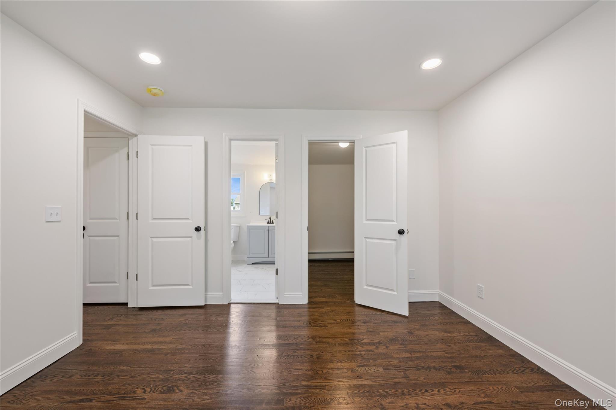 Single Family Udall Road Suffolk County, NY 11706, MLS-1035969-17