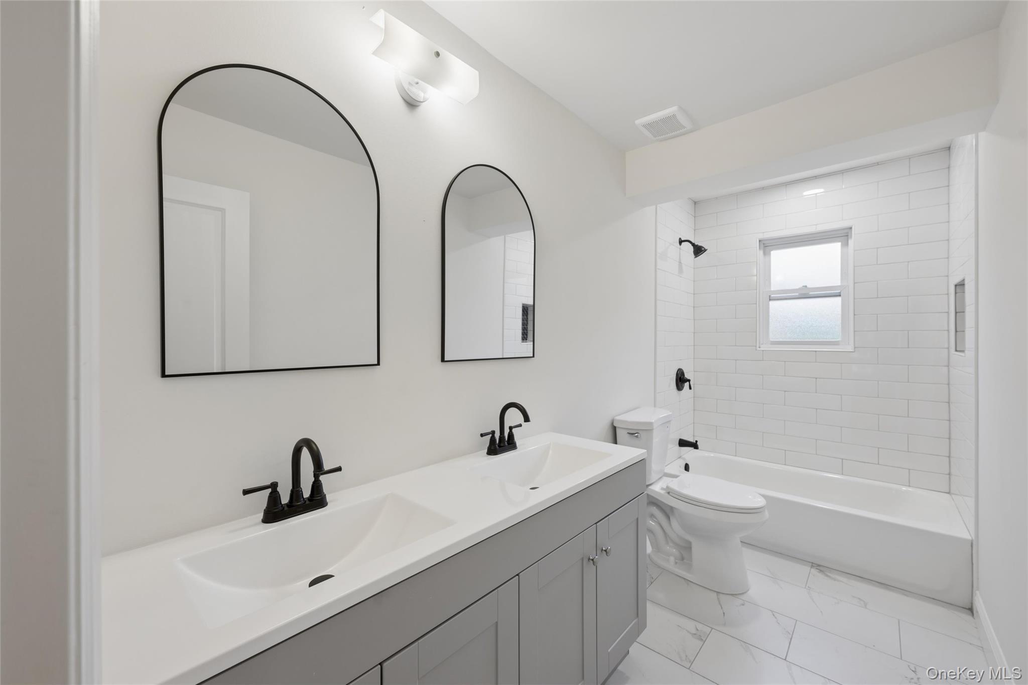 Single Family Udall Road Suffolk County, NY 11706, MLS-1035969-20