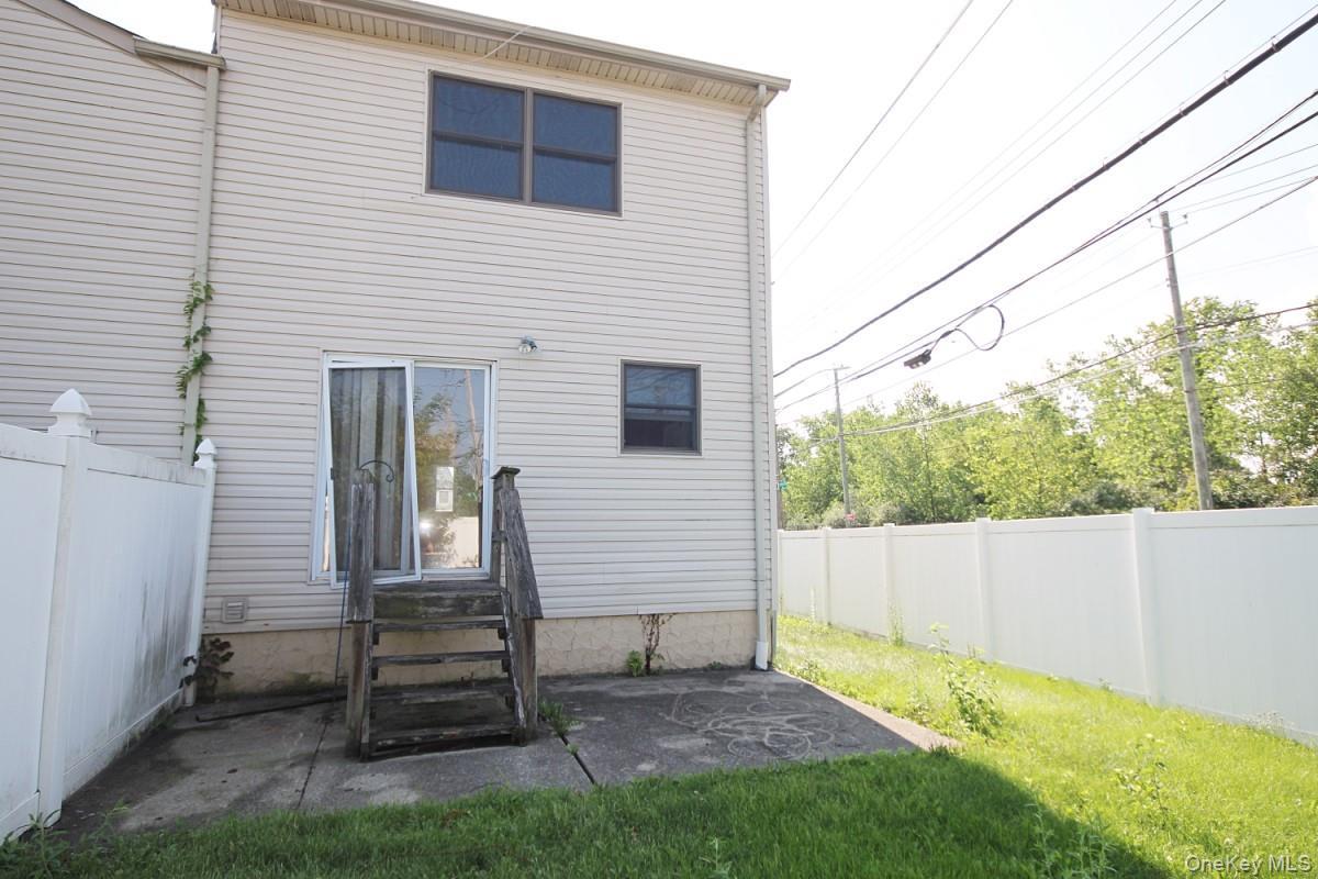 Single Family Abbey Road Staten Island, NY 10308, MLS-1035975-22