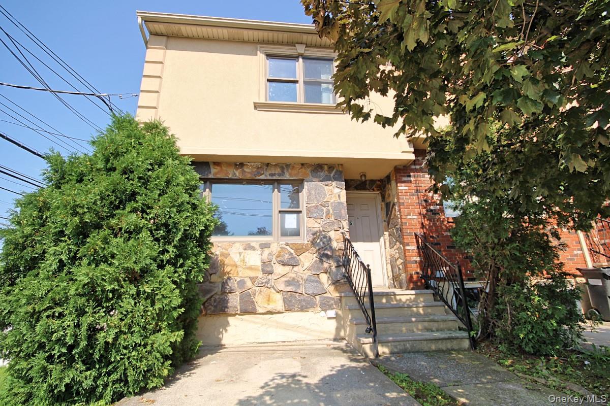 Single Family Abbey Road  Staten Island, NY 10308, MLS-1035975-25