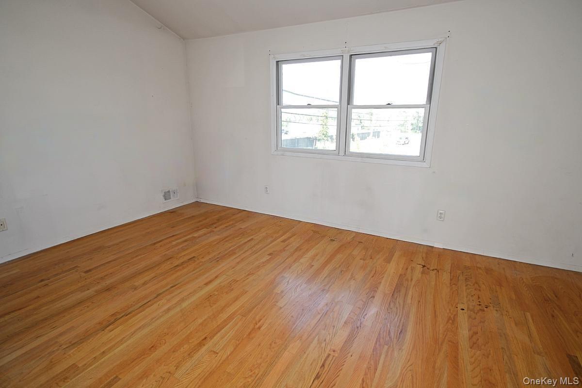 Single Family Abbey Road Staten Island, NY 10308, MLS-1035975-7
