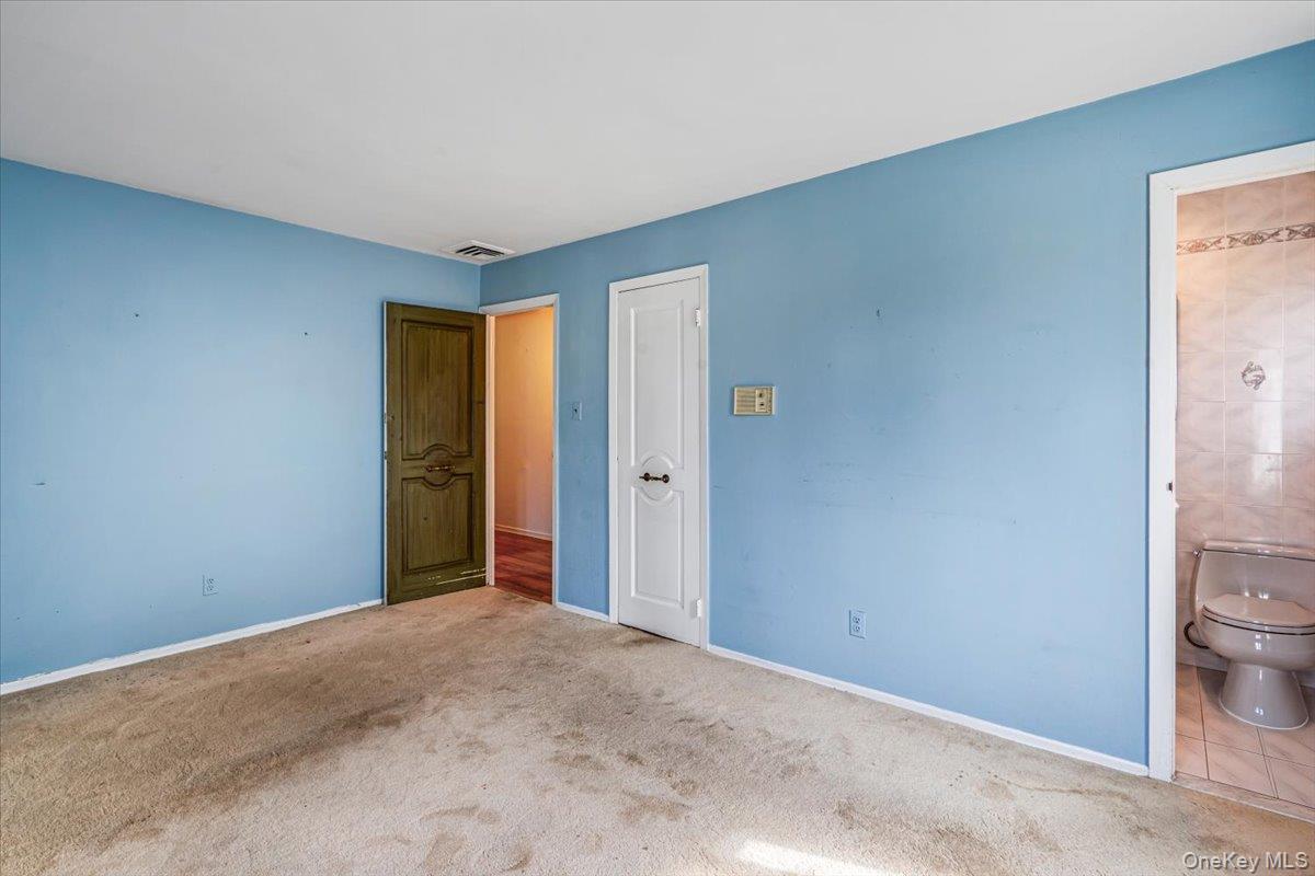 Single Family 14th Avenue  Queens, NY 11357, MLS-1035982-13