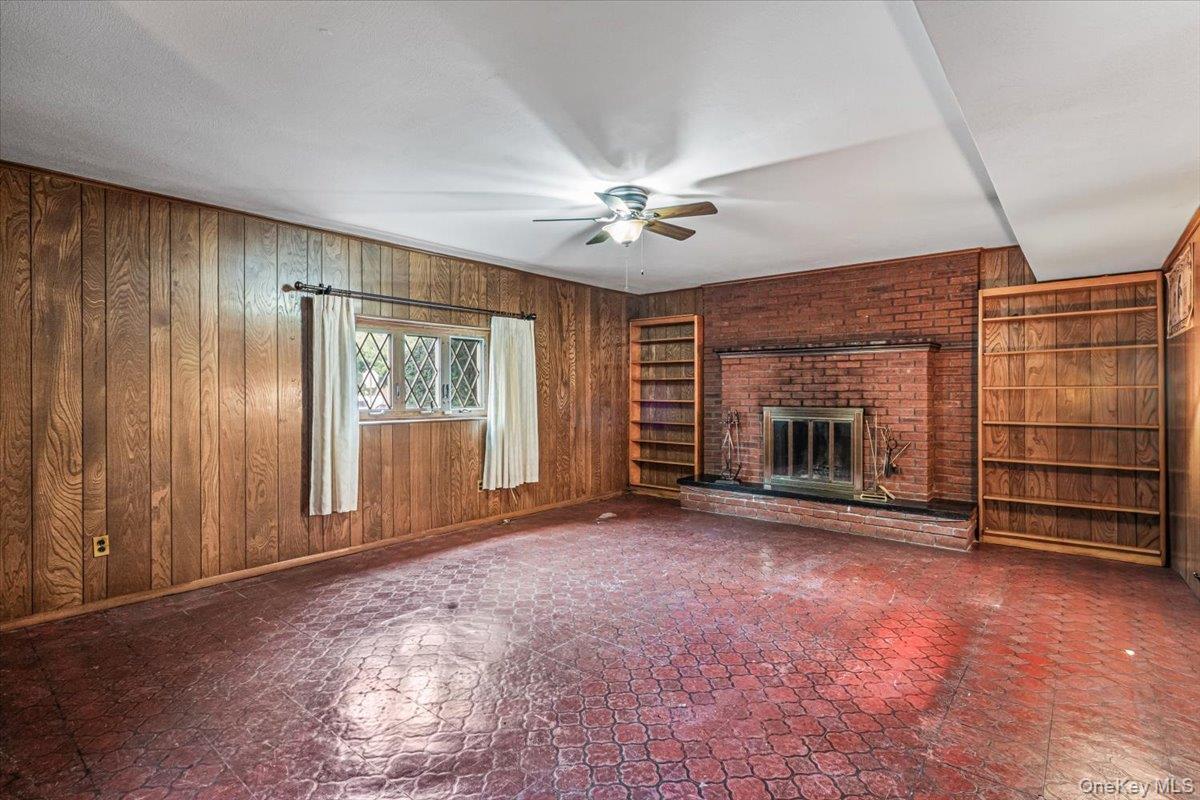 Single Family 14th Avenue  Queens, NY 11357, MLS-1035982-20