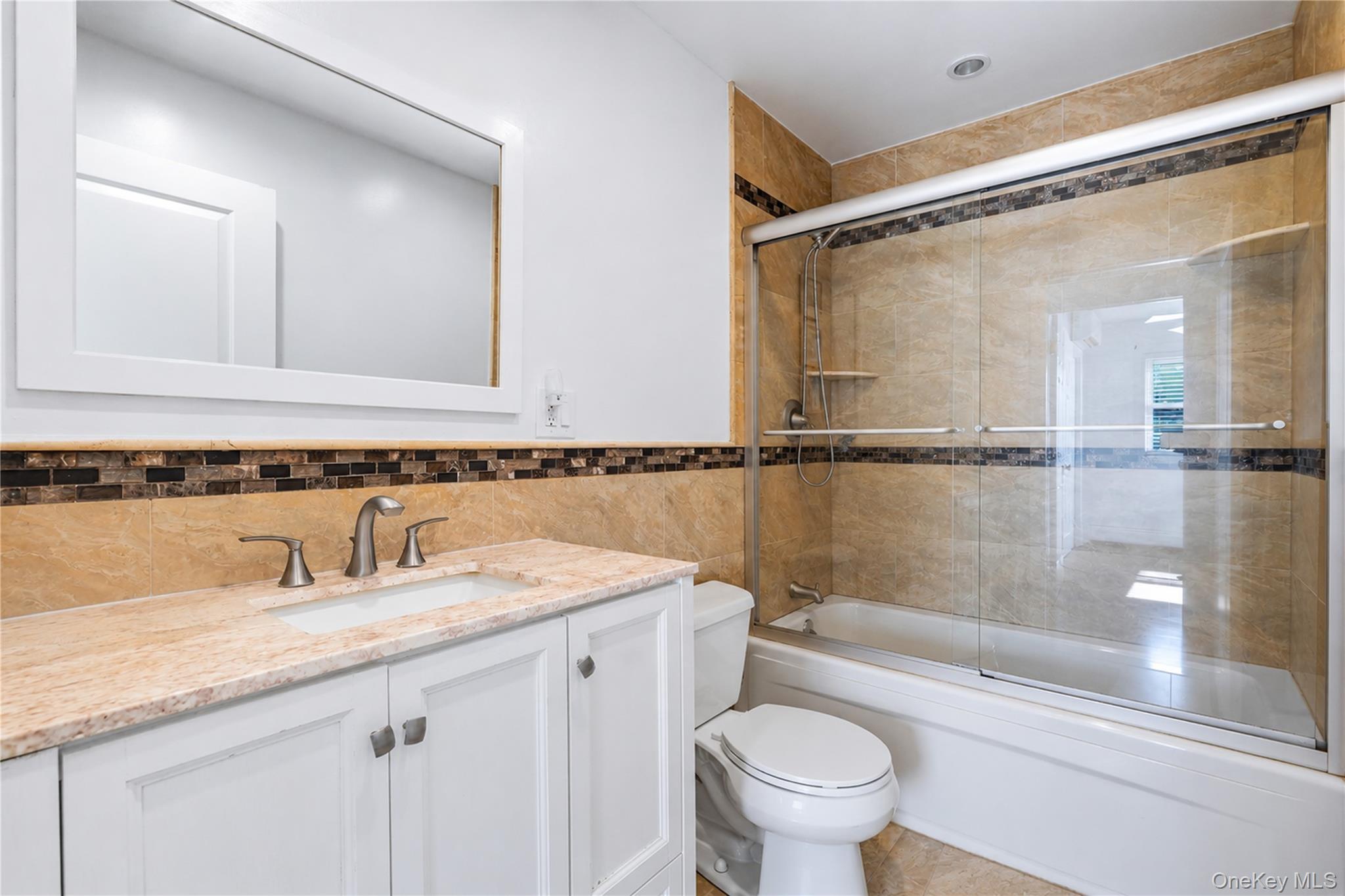 Single Family Scotchtown Avenue  Orange County, NY 10924, MLS-1035987-8