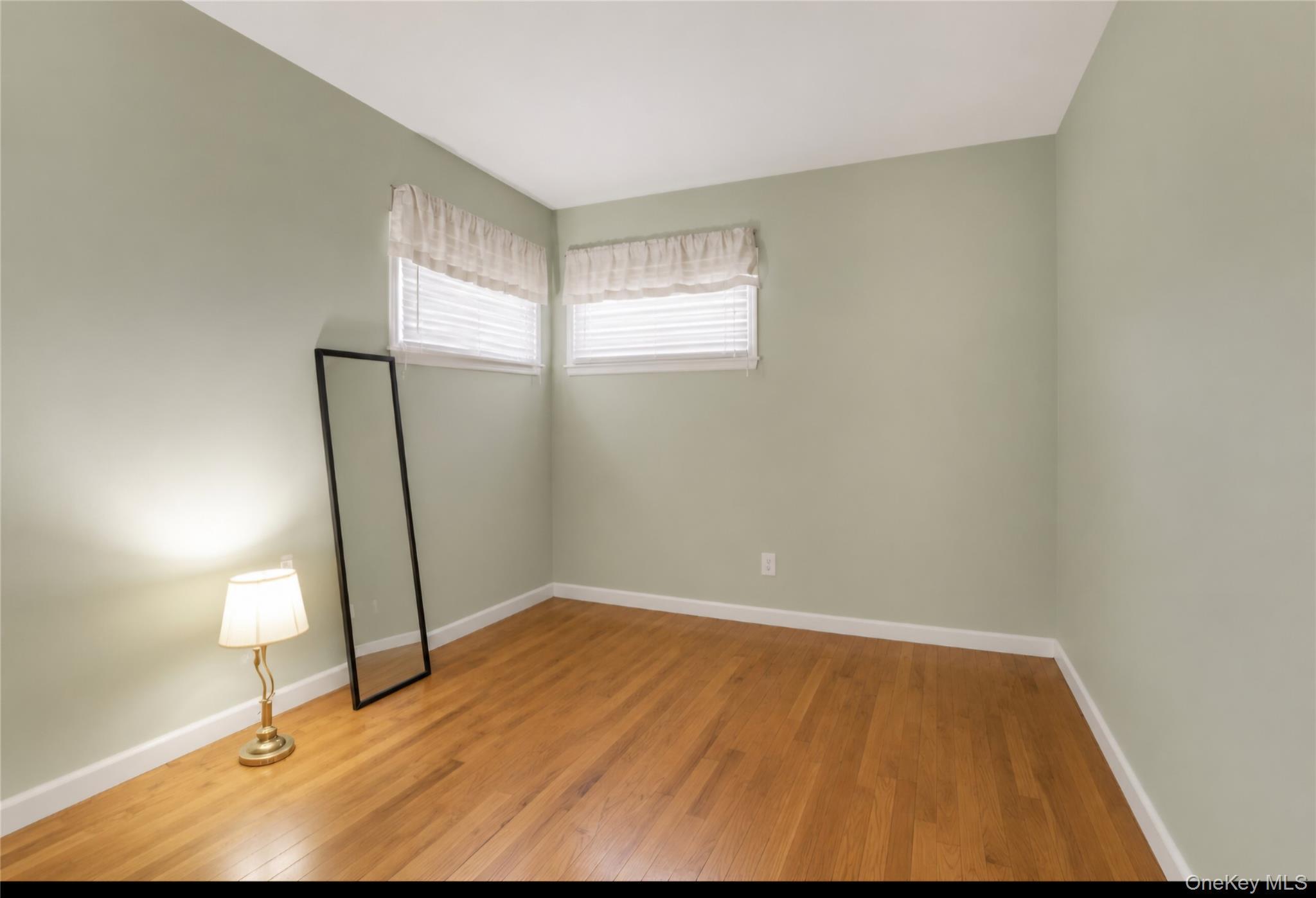 Single Family Division Avenue Suffolk County, NY 11715, MLS-1035989-17