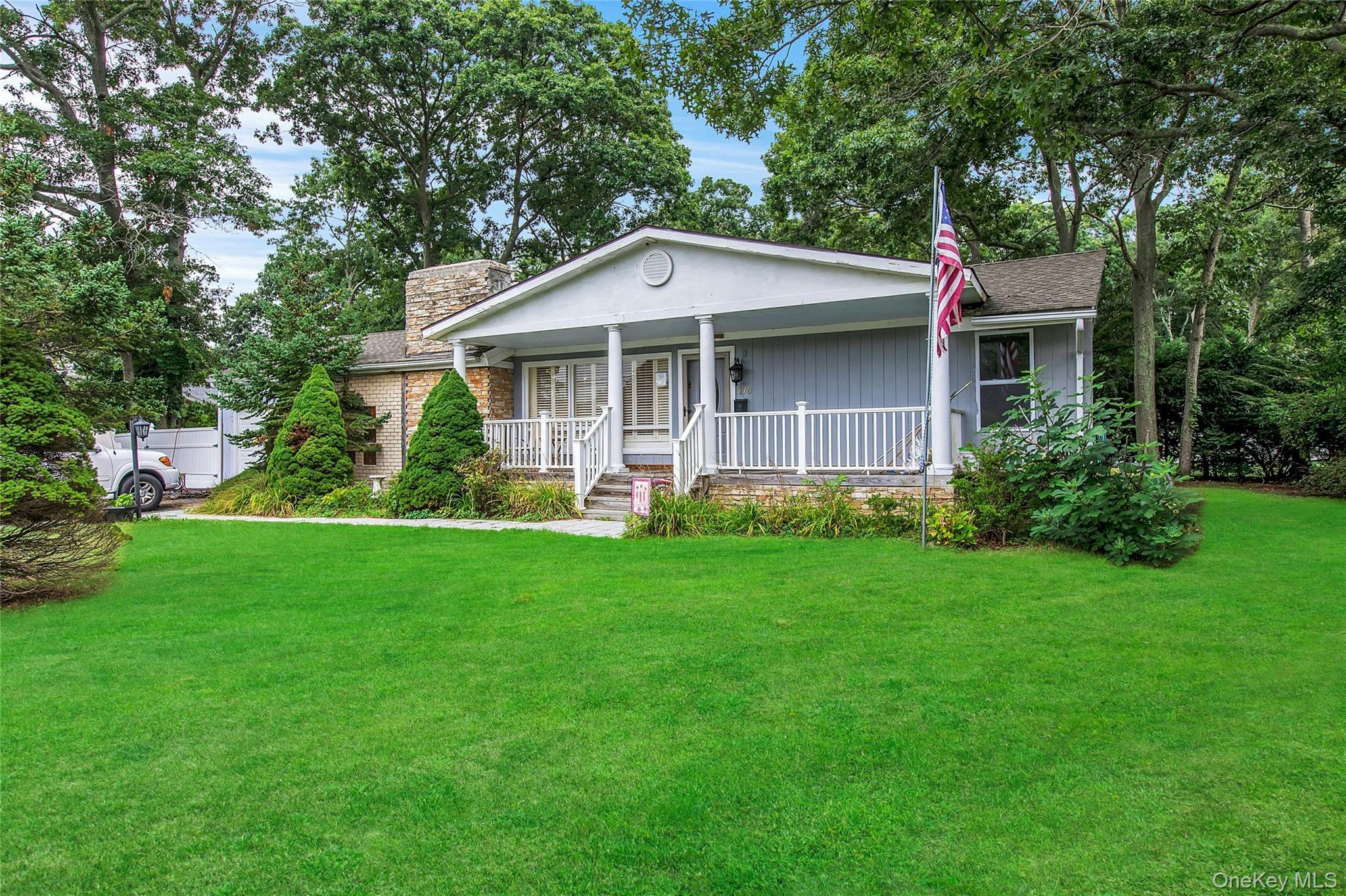Single Family Division Avenue Suffolk County, NY 11715, MLS-1035989-3