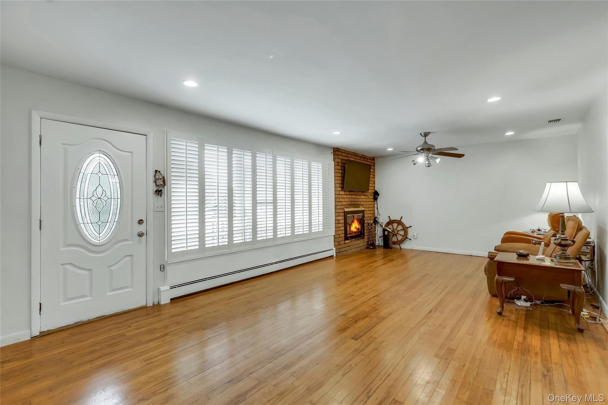 Single Family Division Avenue Suffolk County, NY 11715, MLS-1035989-6