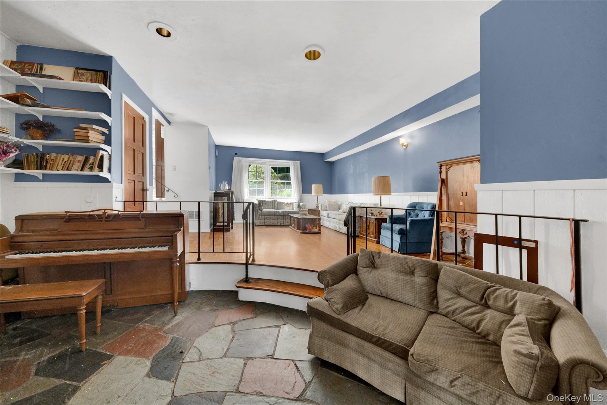 Single Family Stockbridge Road Westchester County, NY 10710, MLS-1036000-20