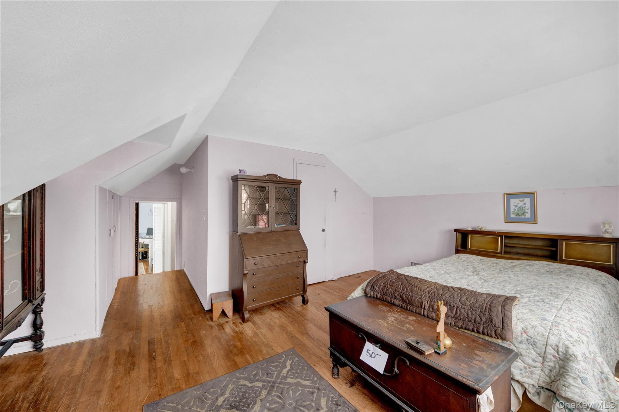 Single Family Stockbridge Road Westchester County, NY 10710, MLS-1036000-24