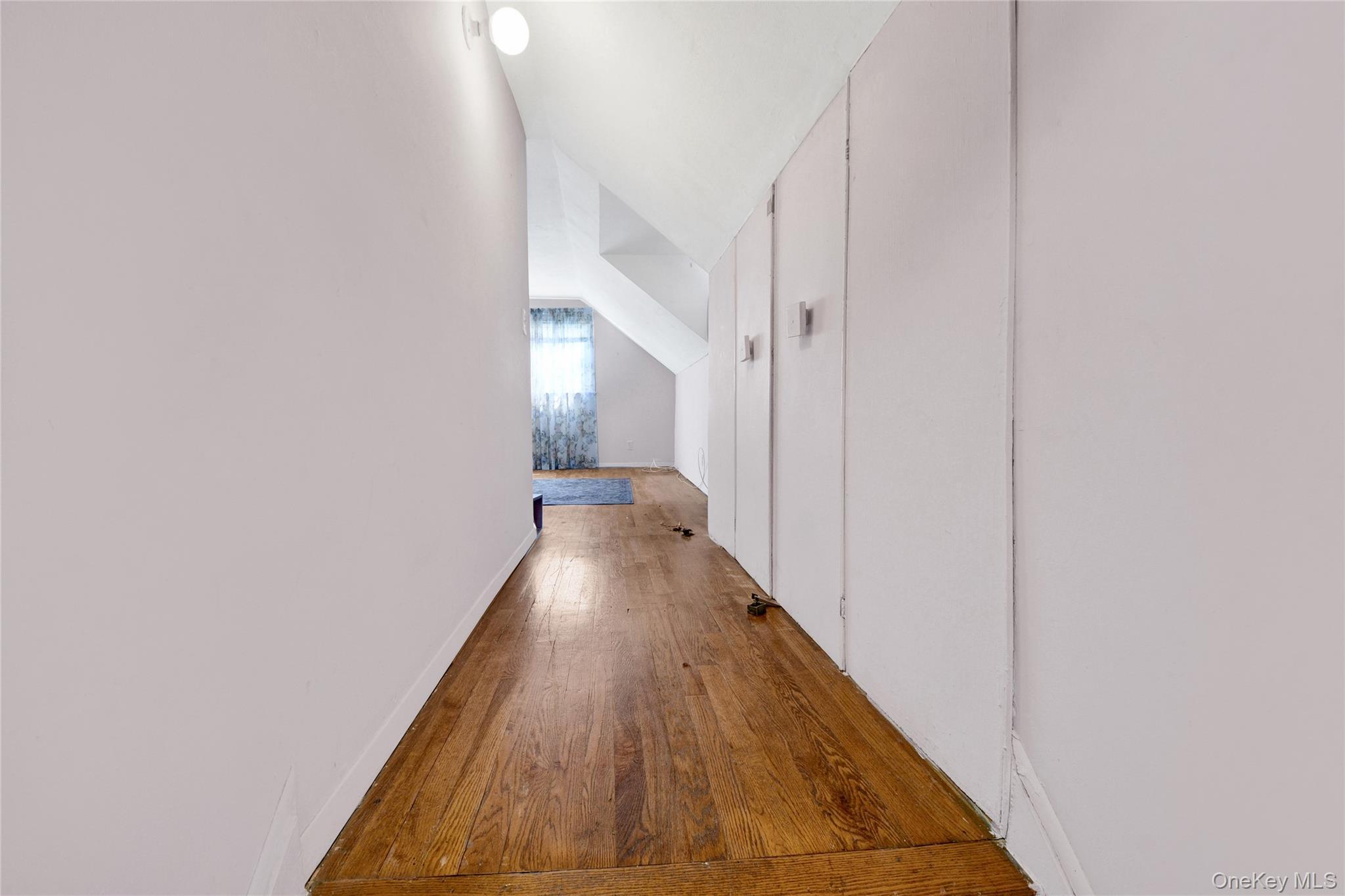 Single Family Stockbridge Road Westchester County, NY 10710, MLS-1036000-25
