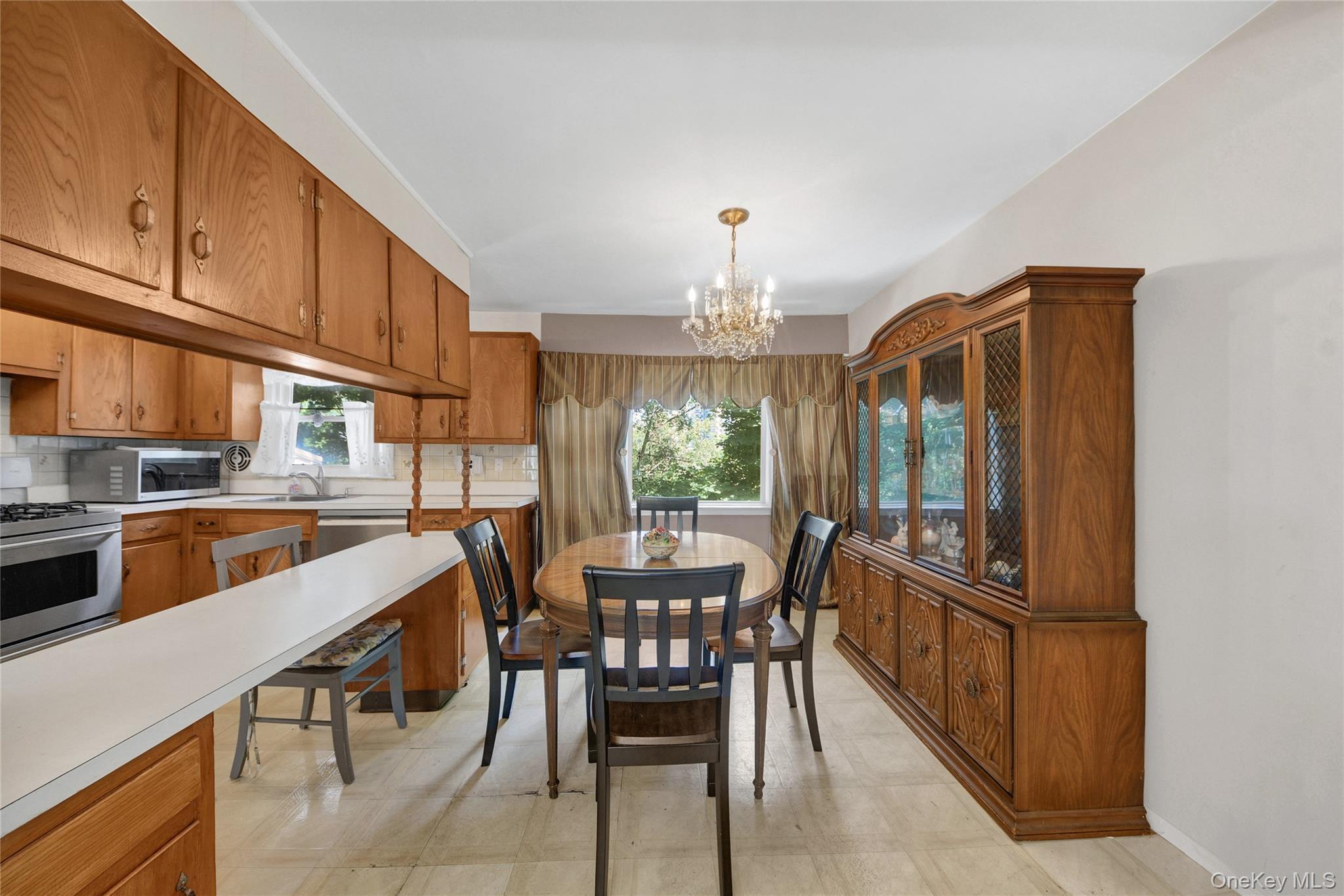 Single Family Stockbridge Road Westchester County, NY 10710, MLS-1036000-9