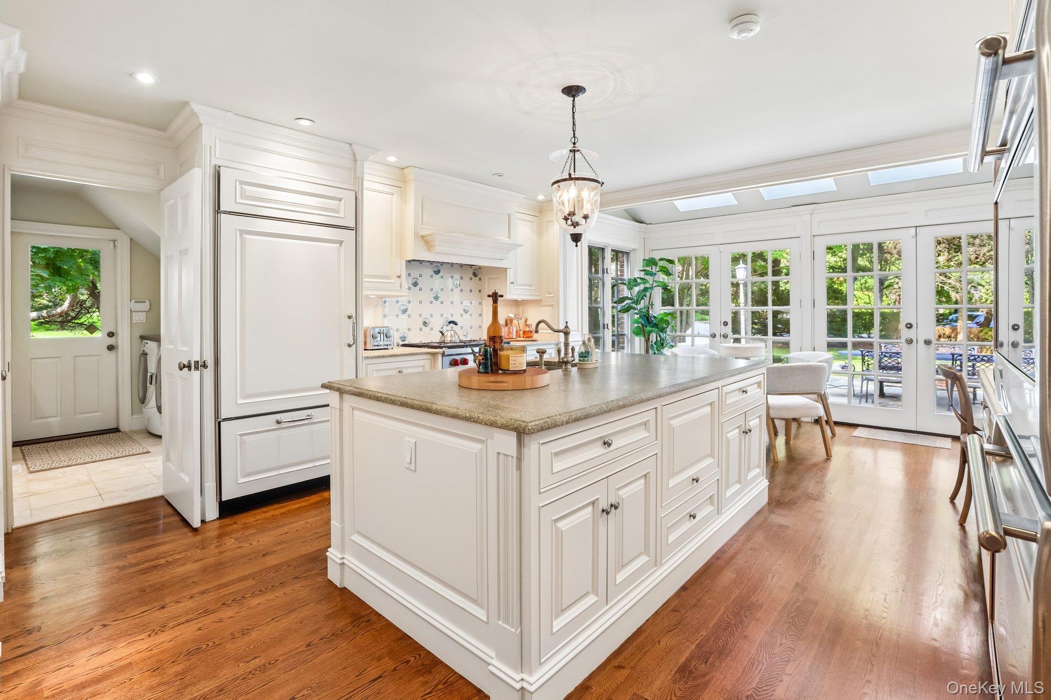 Single Family Greenhaven Road Westchester County, NY 10580, MLS-1036005-22