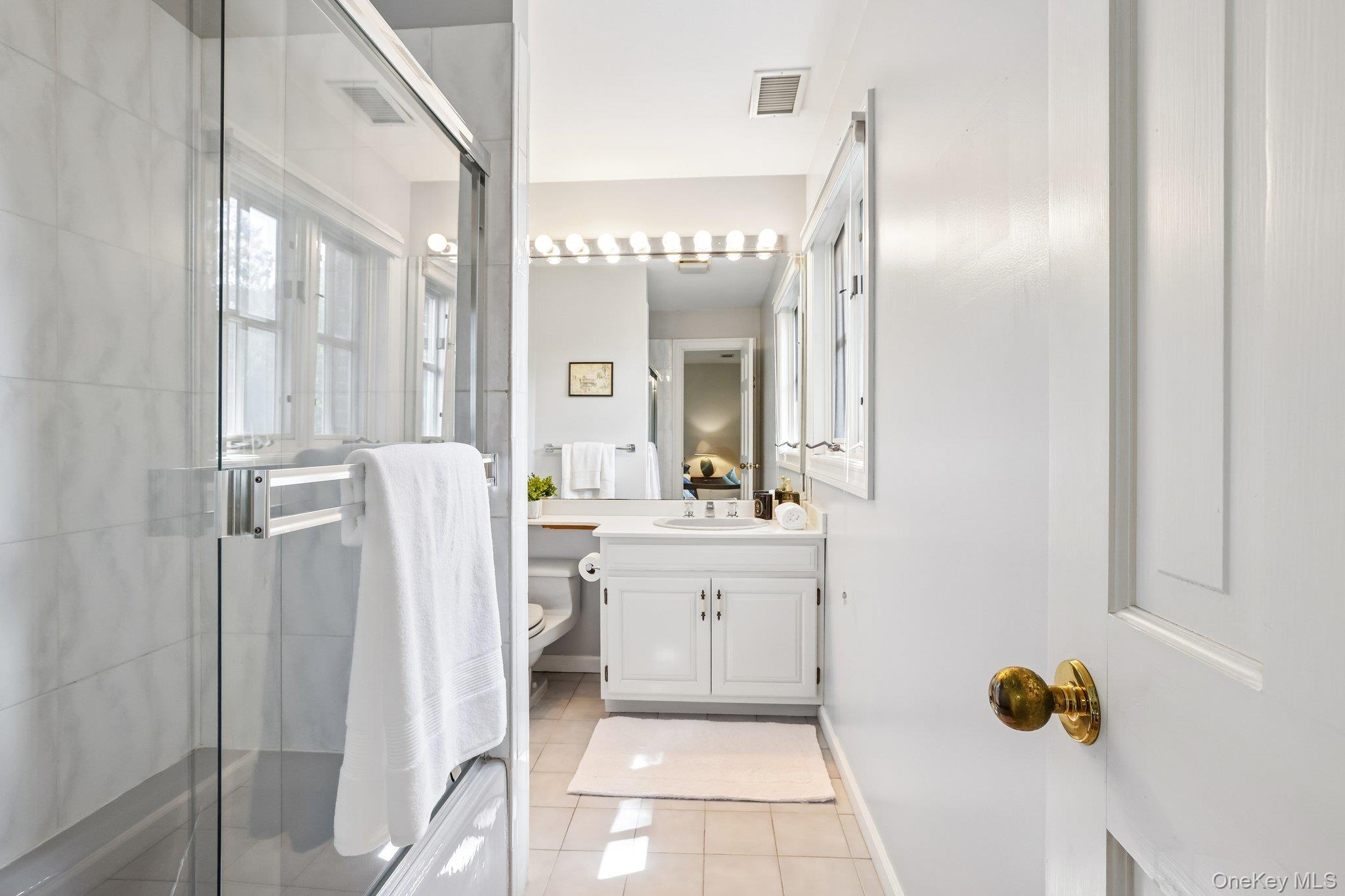 Single Family Greenhaven Road Westchester County, NY 10580, MLS-1036005-46