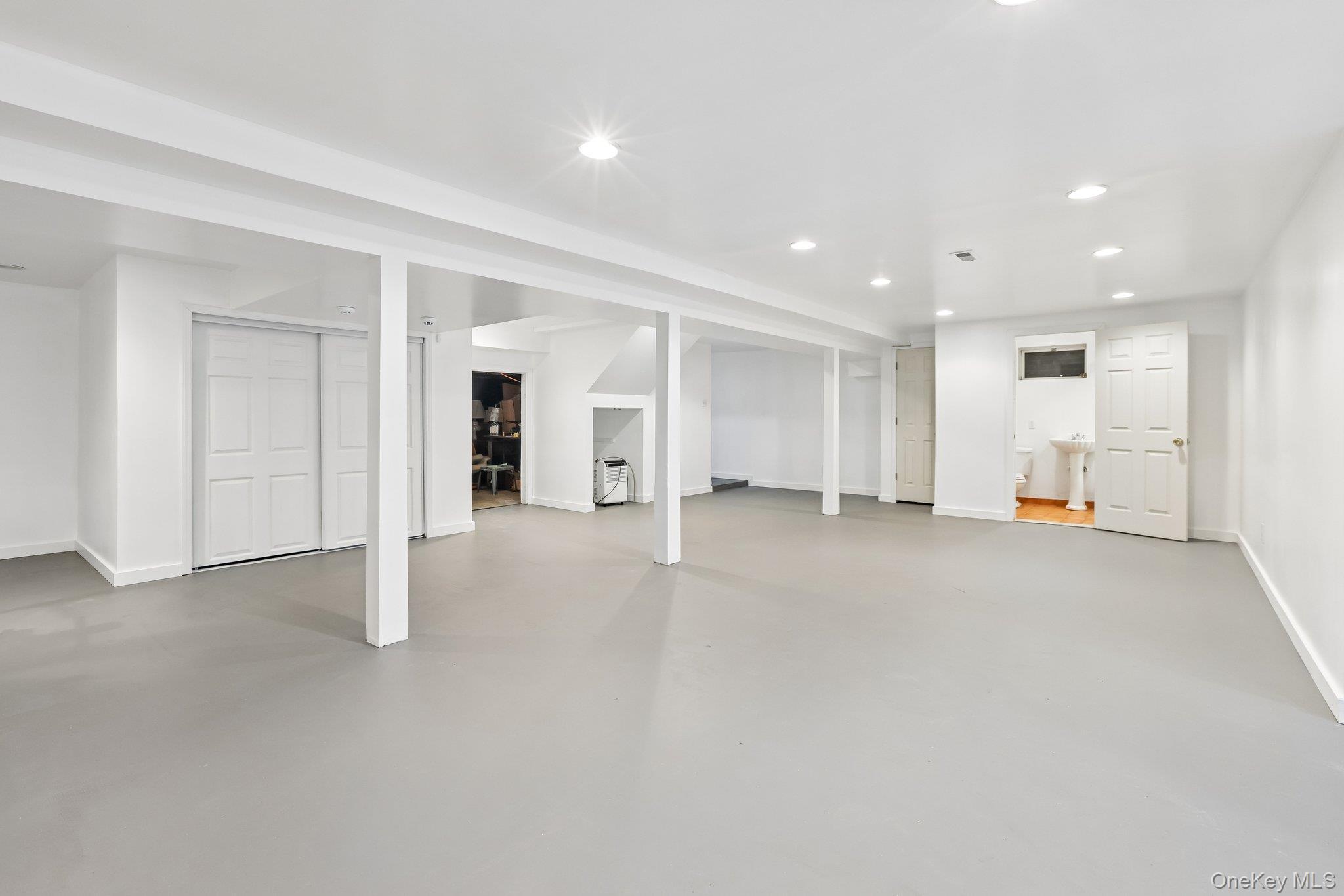 Single Family Greenhaven Road Westchester County, NY 10580, MLS-1036005-48