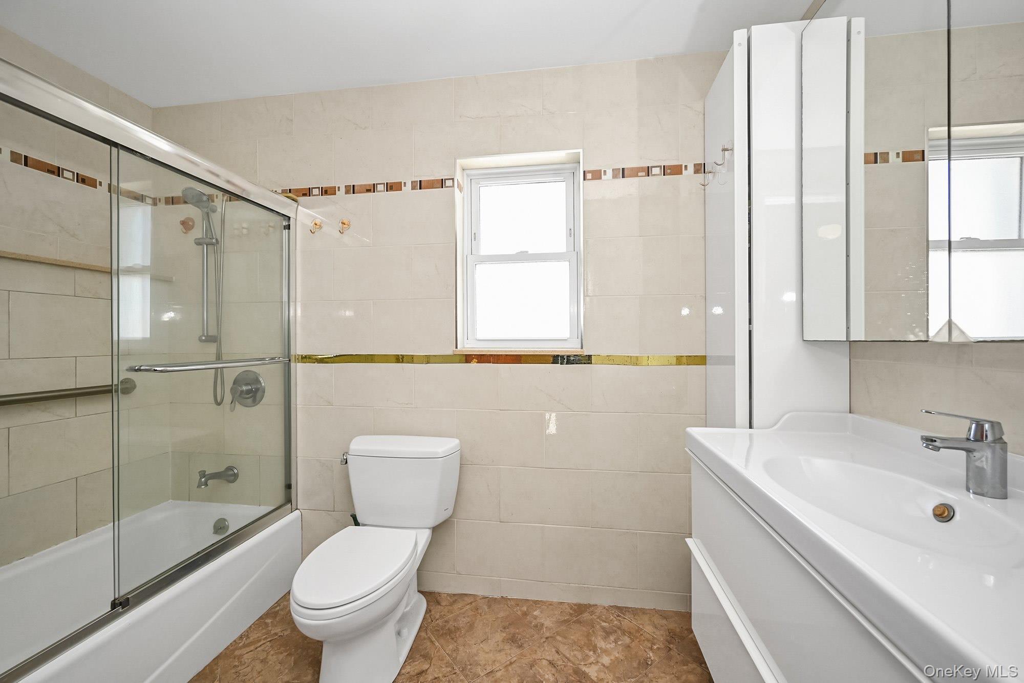 Single Family 16th Avenue Queens, NY 11357, MLS-1036013-11