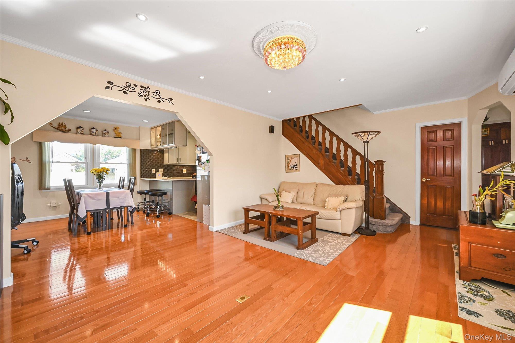 Single Family 16th Avenue Queens, NY 11357, MLS-1036013-3