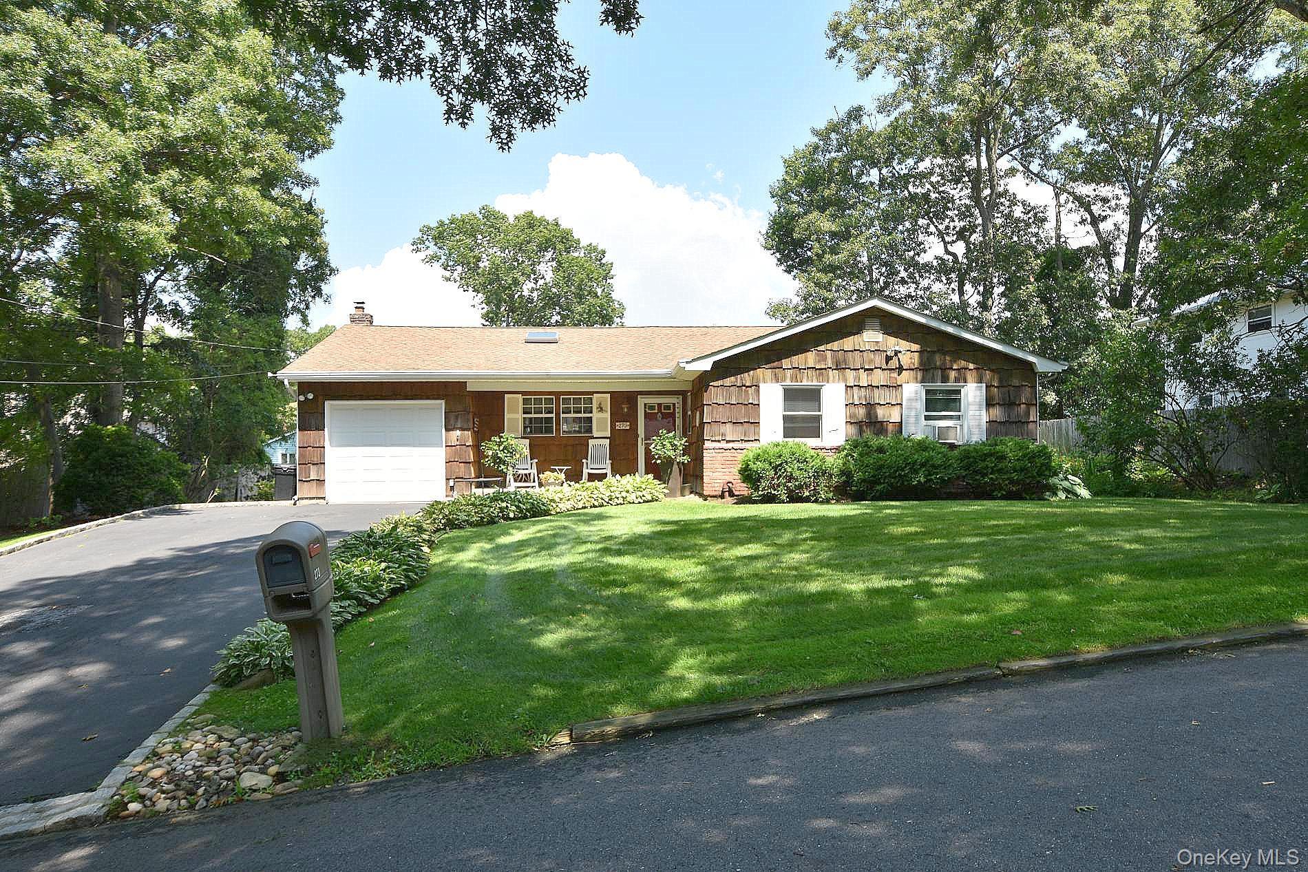 Single Family Deer Road Suffolk County, NY 11779, MLS-1036042-3