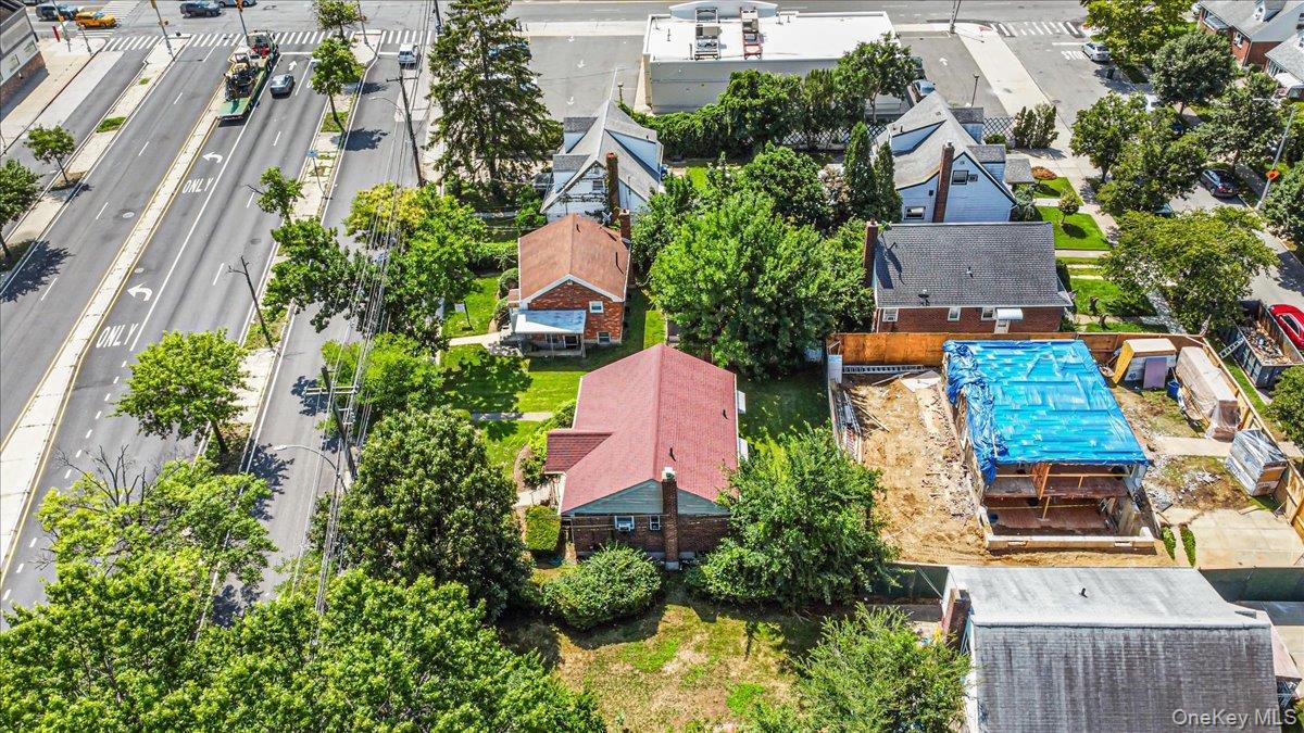 Single Family 253rd Street Queens, NY 11426, MLS-1036052-6