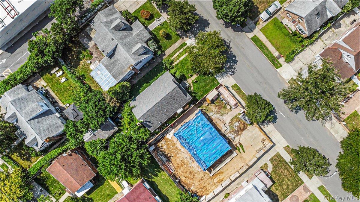 Single Family 253rd Street Queens, NY 11426, MLS-1036052-9