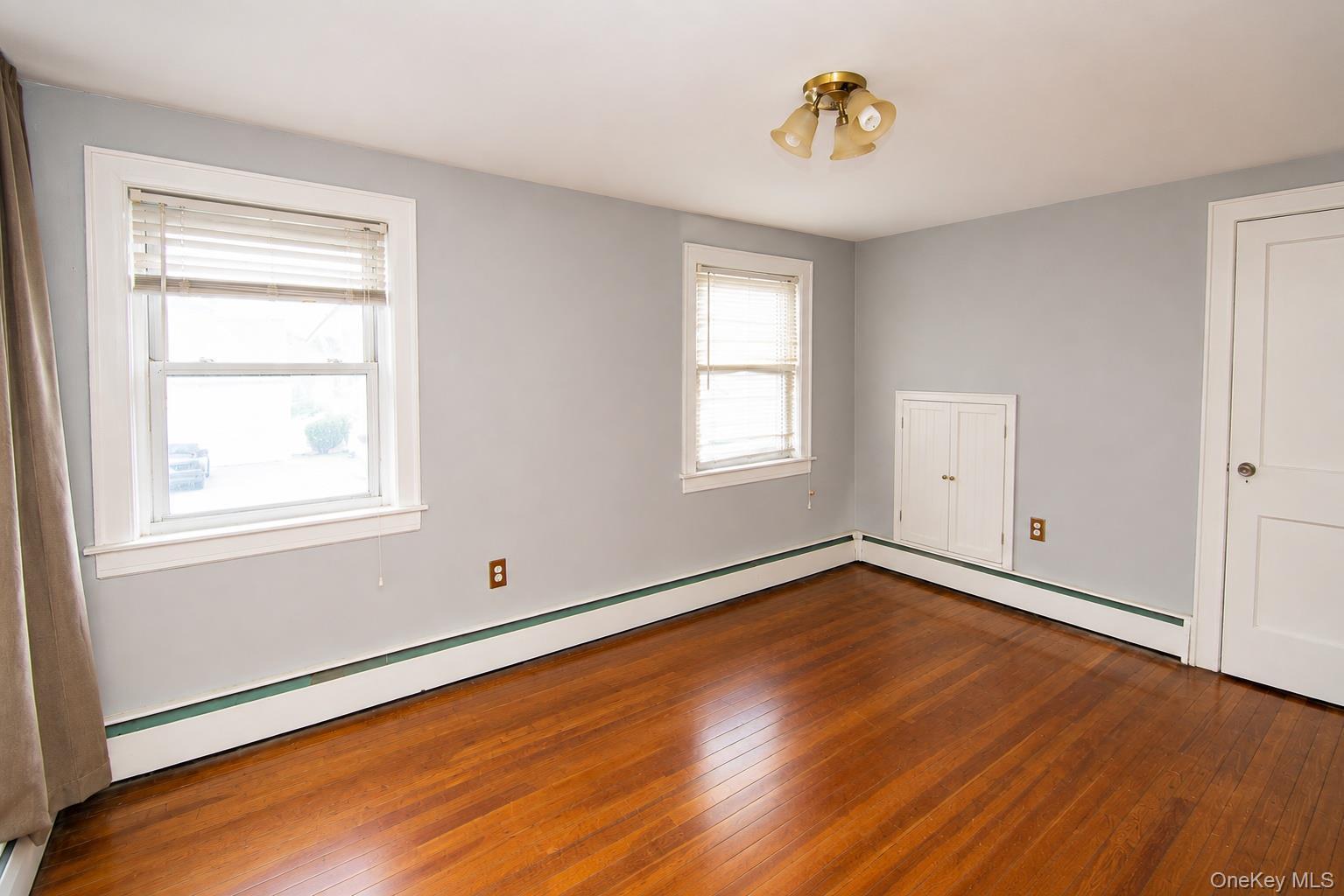 Single Family Willow Avenue  Nassau County, NY 11550, MLS-1036056-13