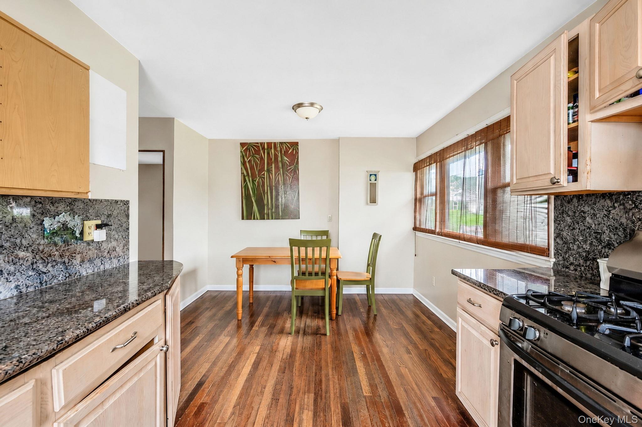 Single Family Nassau Road Suffolk County, NY 11743, MLS-1036058-22