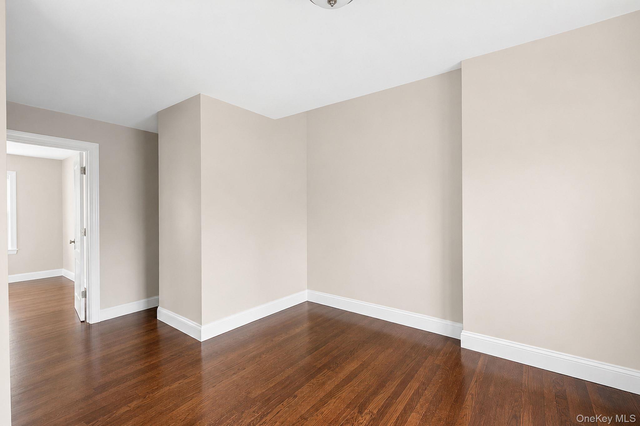 Single Family Nassau Road Suffolk County, NY 11743, MLS-1036058-26