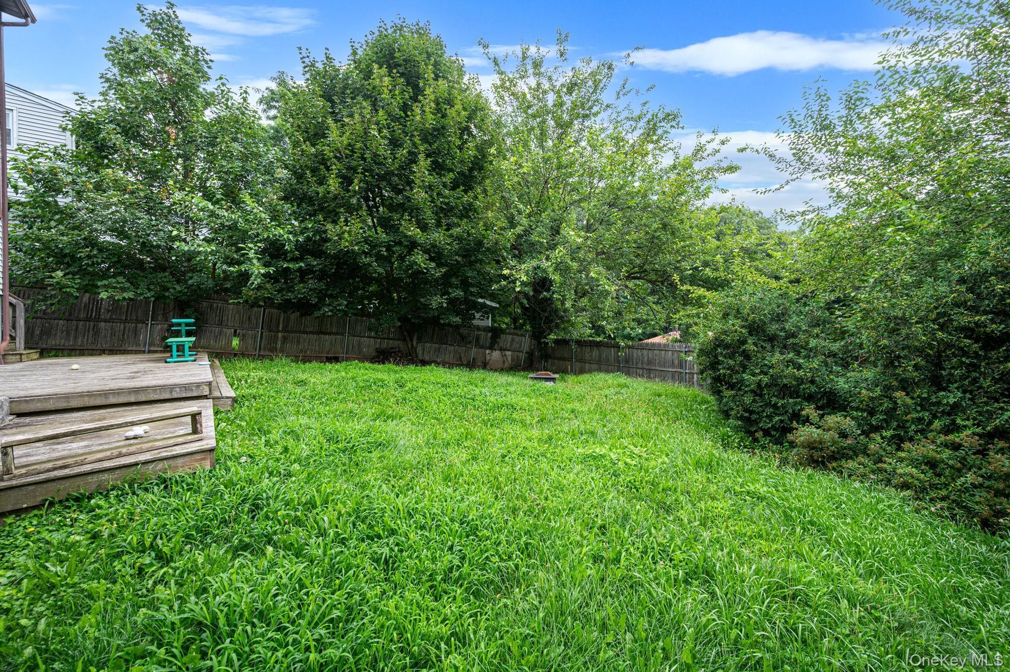 Single Family Nassau Road Suffolk County, NY 11743, MLS-1036058-29