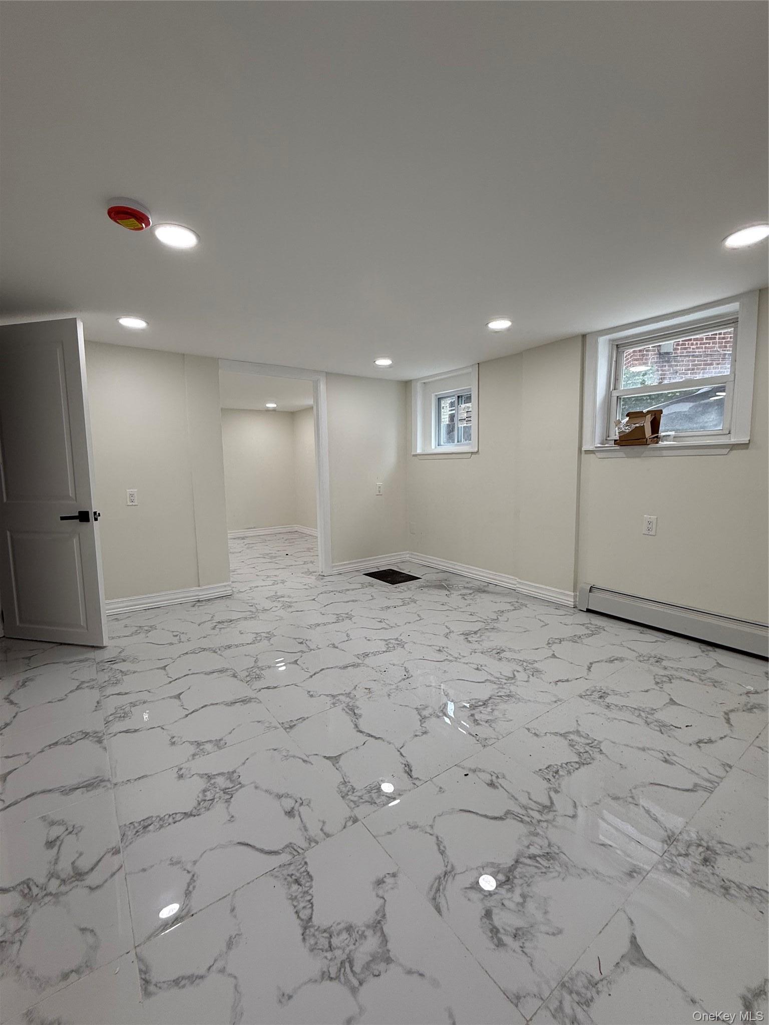 Single Family Merry Avenue Bronx, NY 10461, MLS-1036062-25