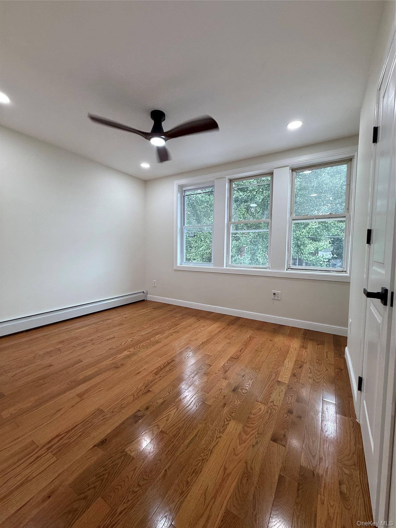 Single Family Merry Avenue Bronx, NY 10461, MLS-1036062-30