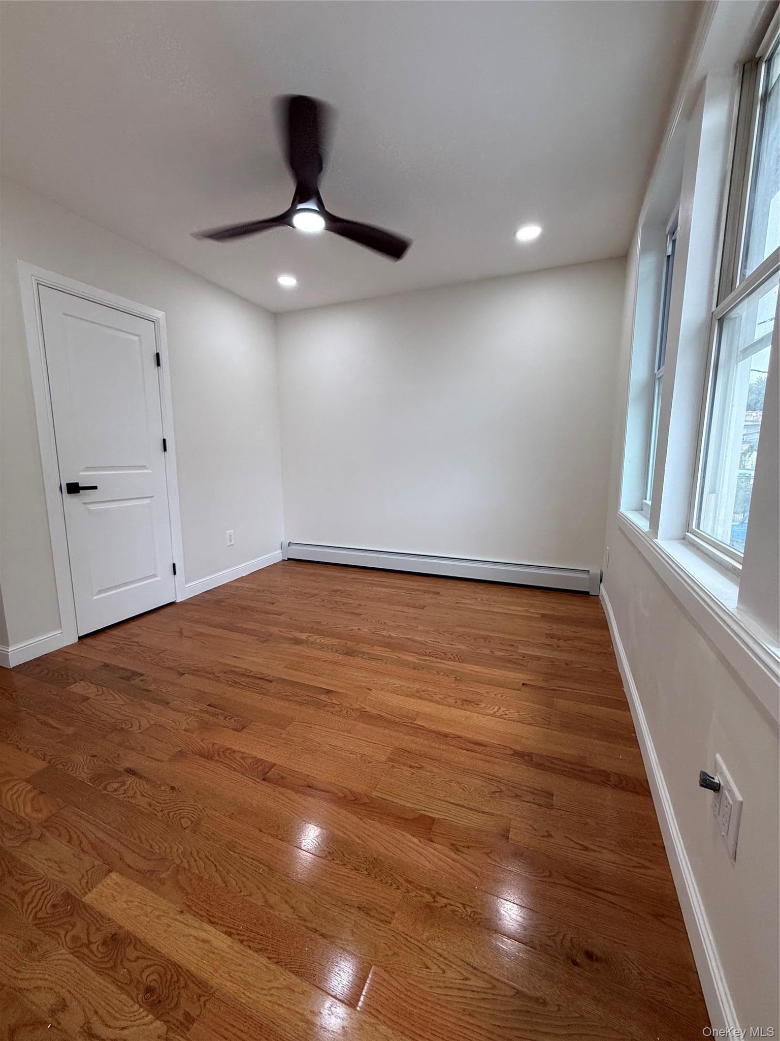 Single Family Merry Avenue Bronx, NY 10461, MLS-1036062-33
