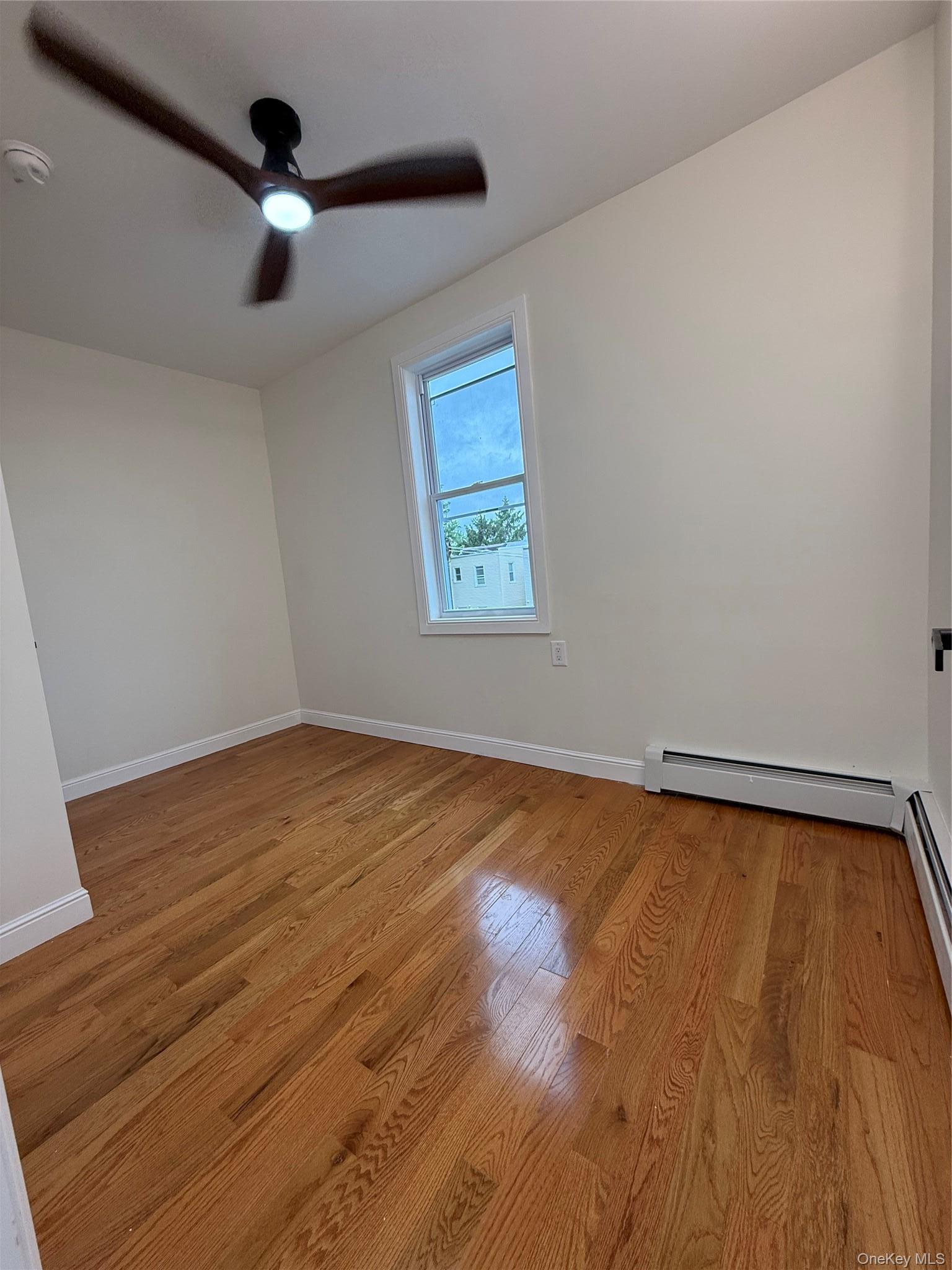 Single Family Merry Avenue Bronx, NY 10461, MLS-1036062-38
