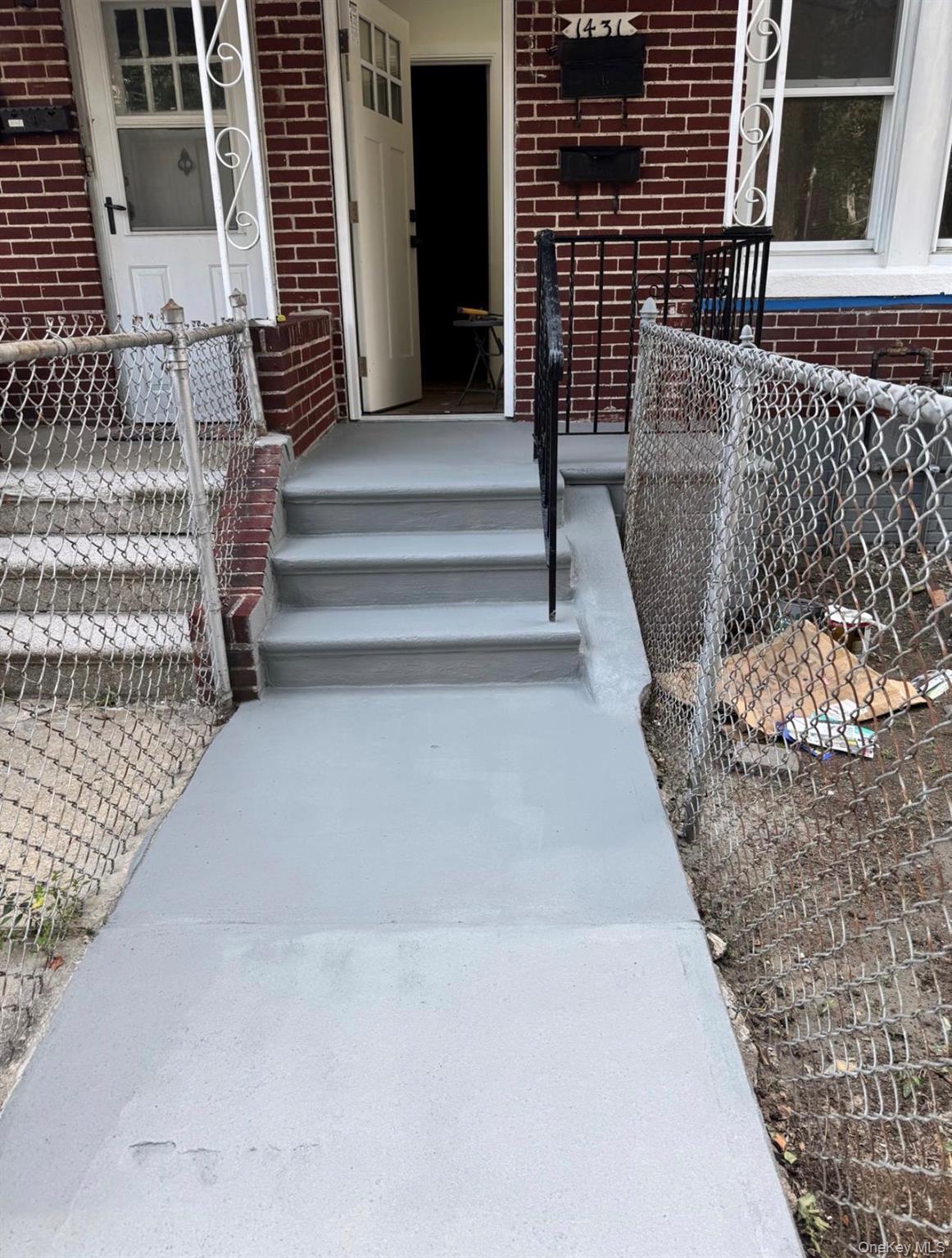 Single Family Merry Avenue  Bronx, NY 10461, MLS-1036062-44