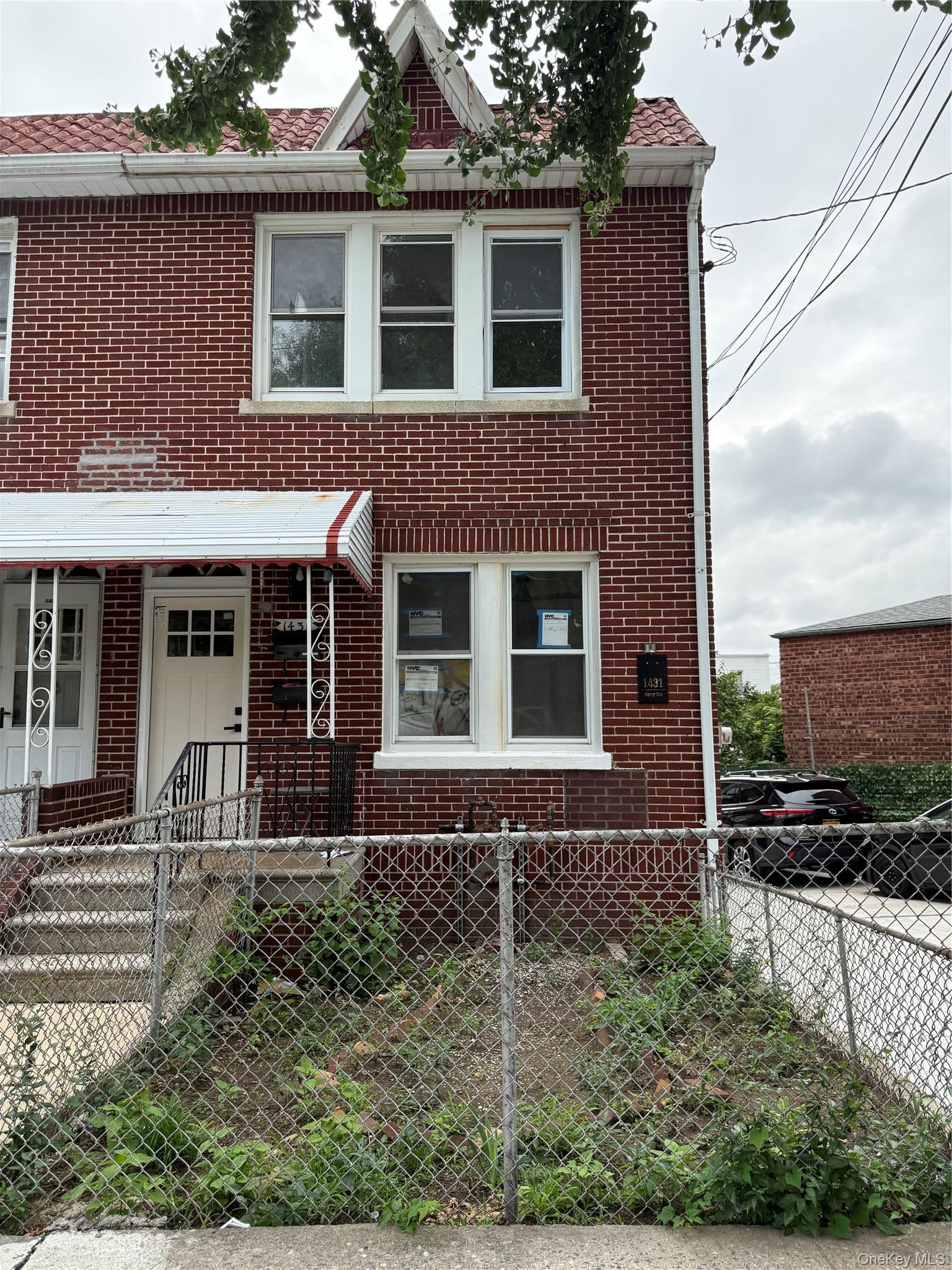Single Family Merry Avenue Bronx, NY 10461, MLS-1036062-5