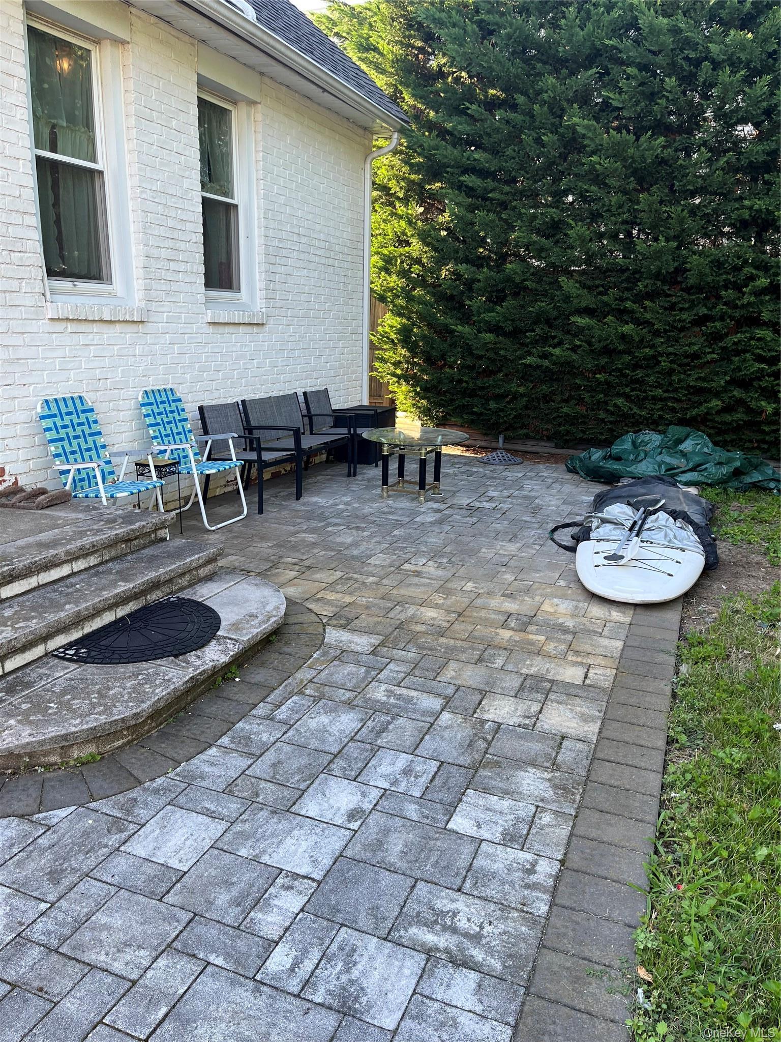 Single Family Saint Marks Avenue Nassau County, NY 11520, MLS-1036078-4