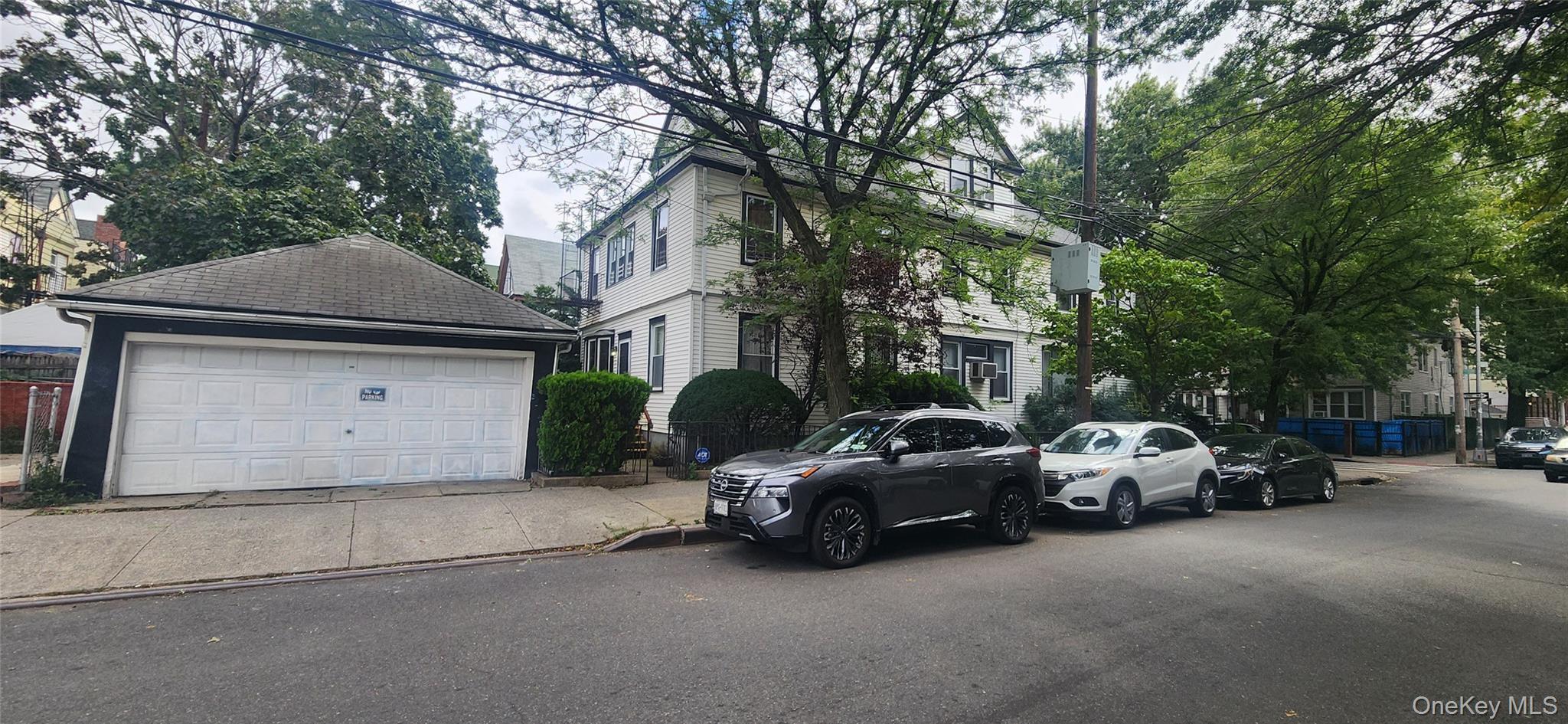 Single Family 40th Drive  Queens, NY 11373, MLS-1036092-3