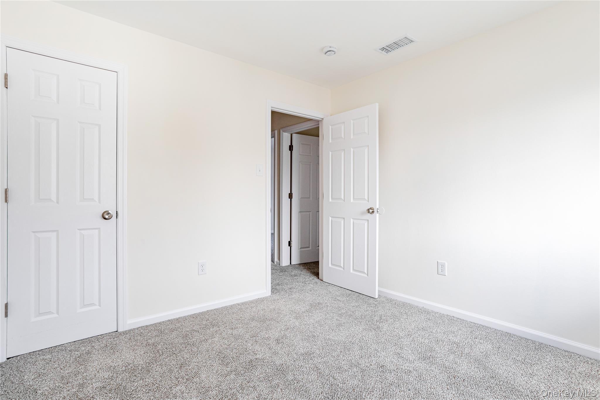 Single Family Ilyssa Way Staten Island, NY 10312, MLS-1036097-14