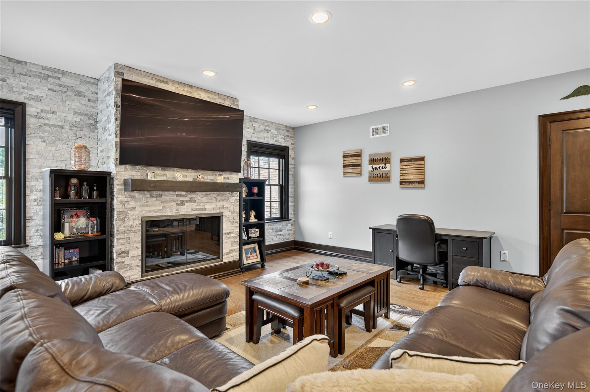 Single Family Gloria Lane Suffolk County, NY 11743, MLS-1036110-22