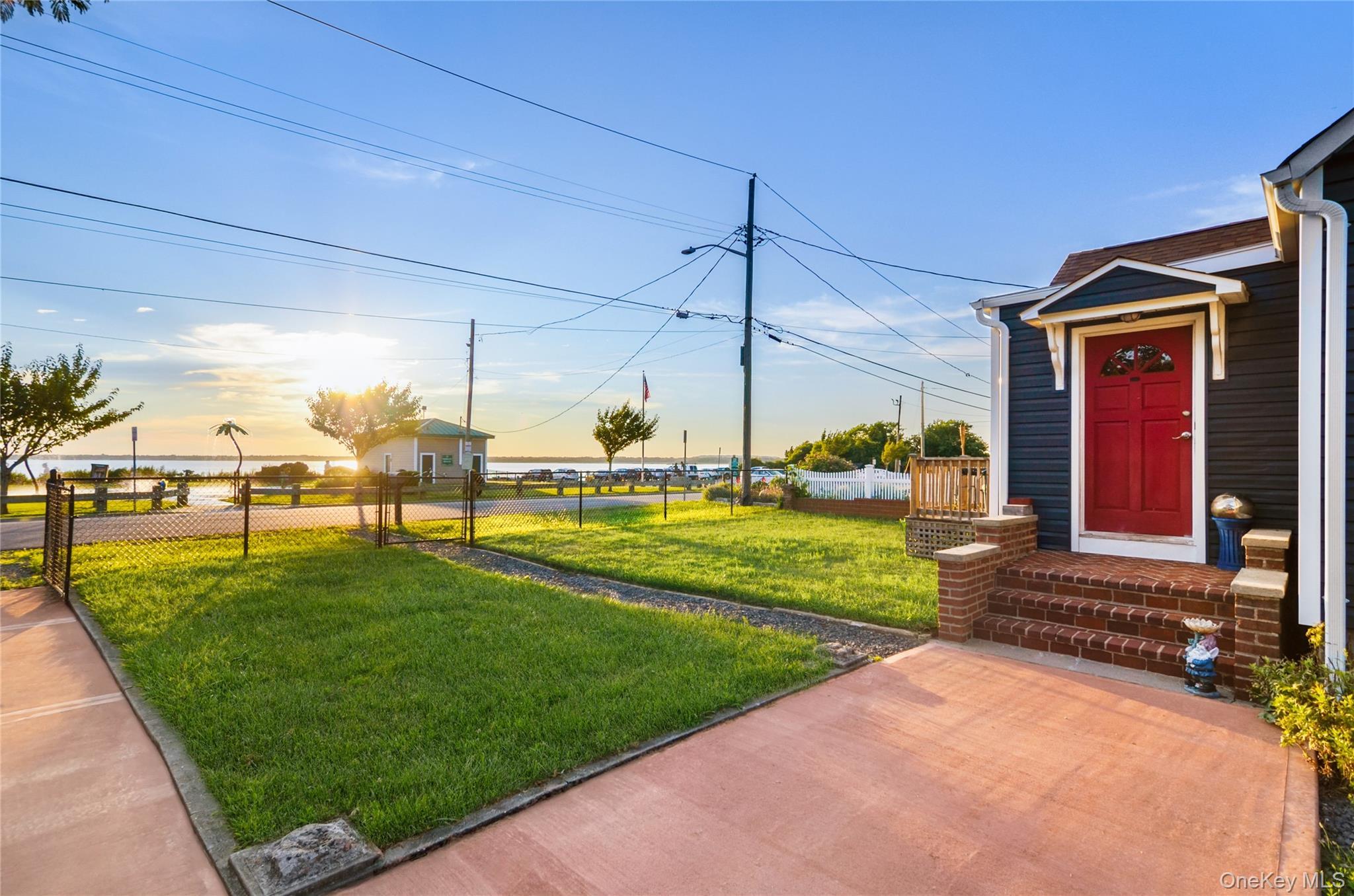Single Family Grandview Drive  Suffolk County, NY 11967, MLS-1036116-4