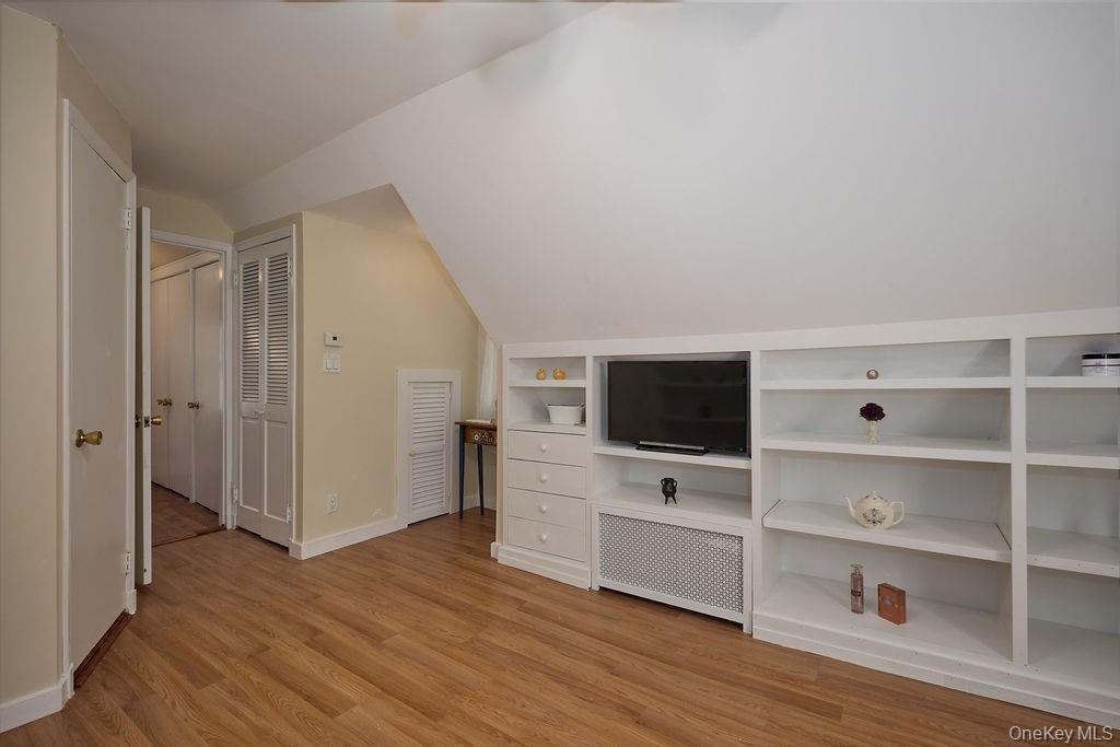 Single Family Prescott Street  Westchester County, NY 10701, MLS-1036124-29