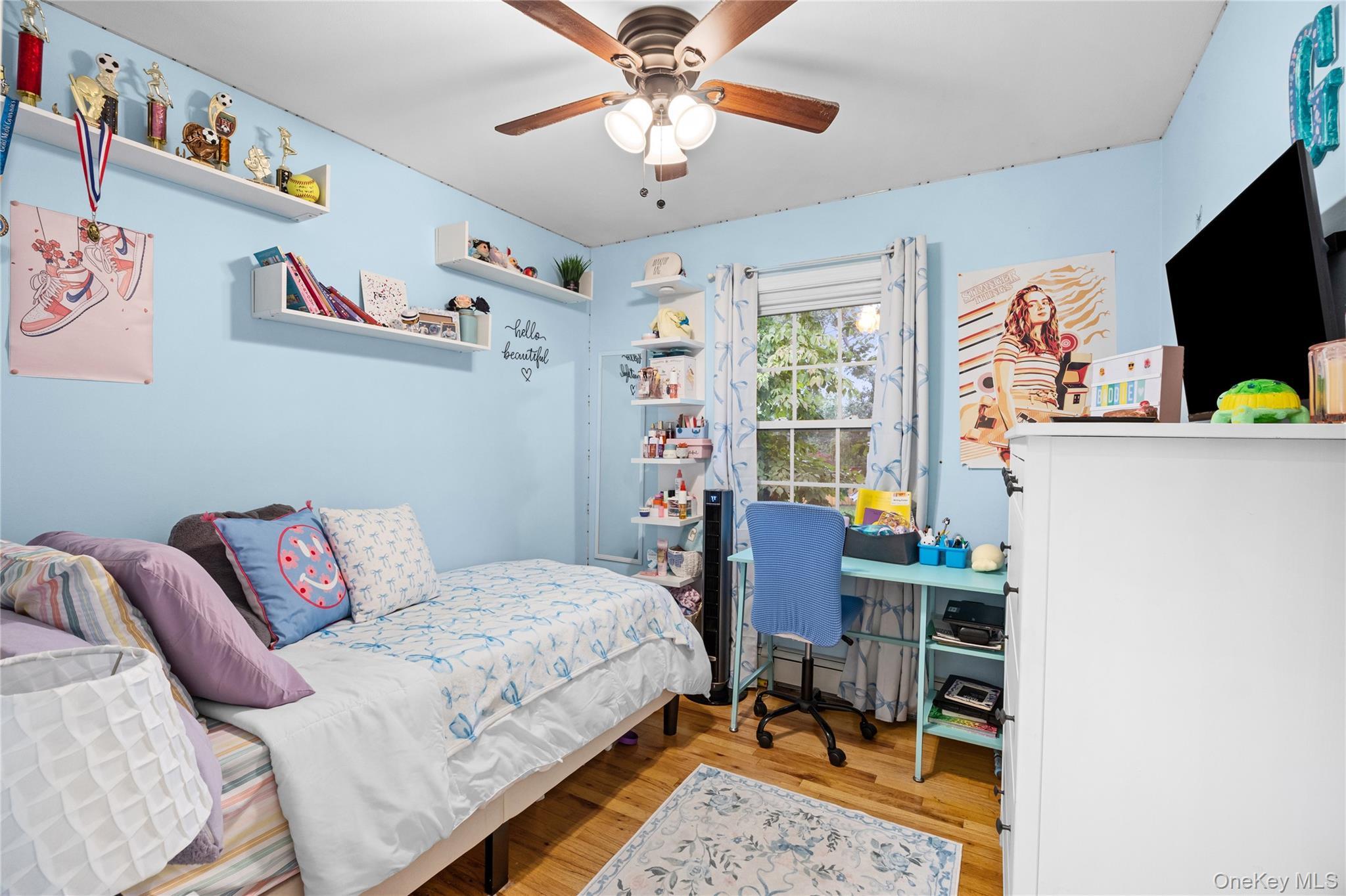Single Family Manhasset Road Suffolk County, NY 11789, MLS-1036132-14