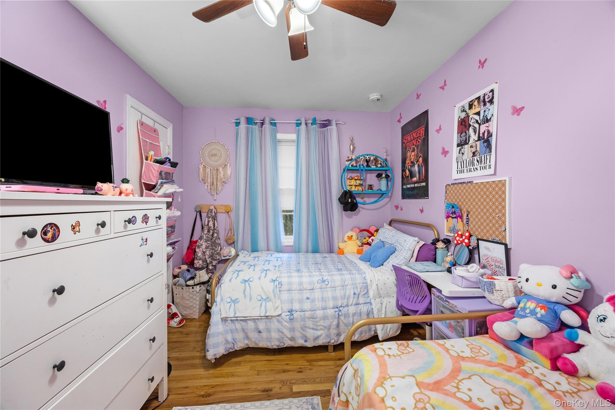 Single Family Manhasset Road Suffolk County, NY 11789, MLS-1036132-18
