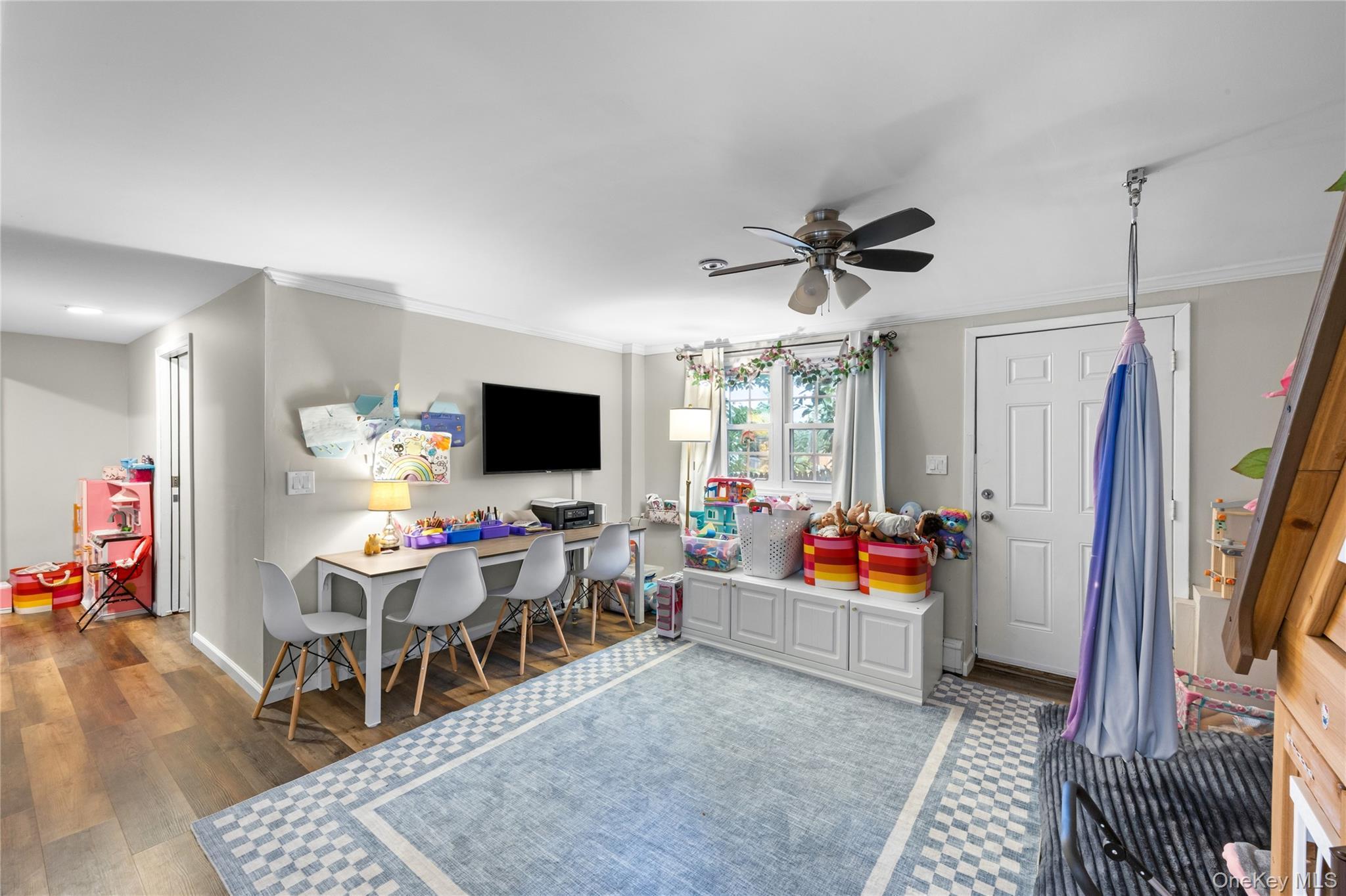 Single Family Manhasset Road Suffolk County, NY 11789, MLS-1036132-23