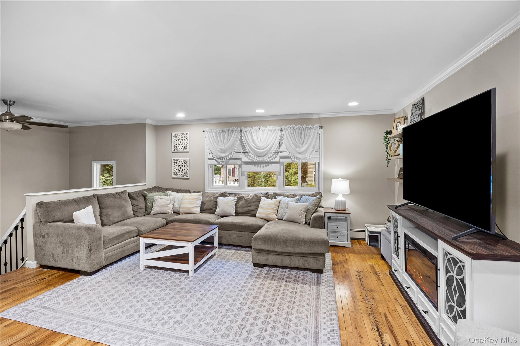 Single Family Manhasset Road Suffolk County, NY 11789, MLS-1036132-3