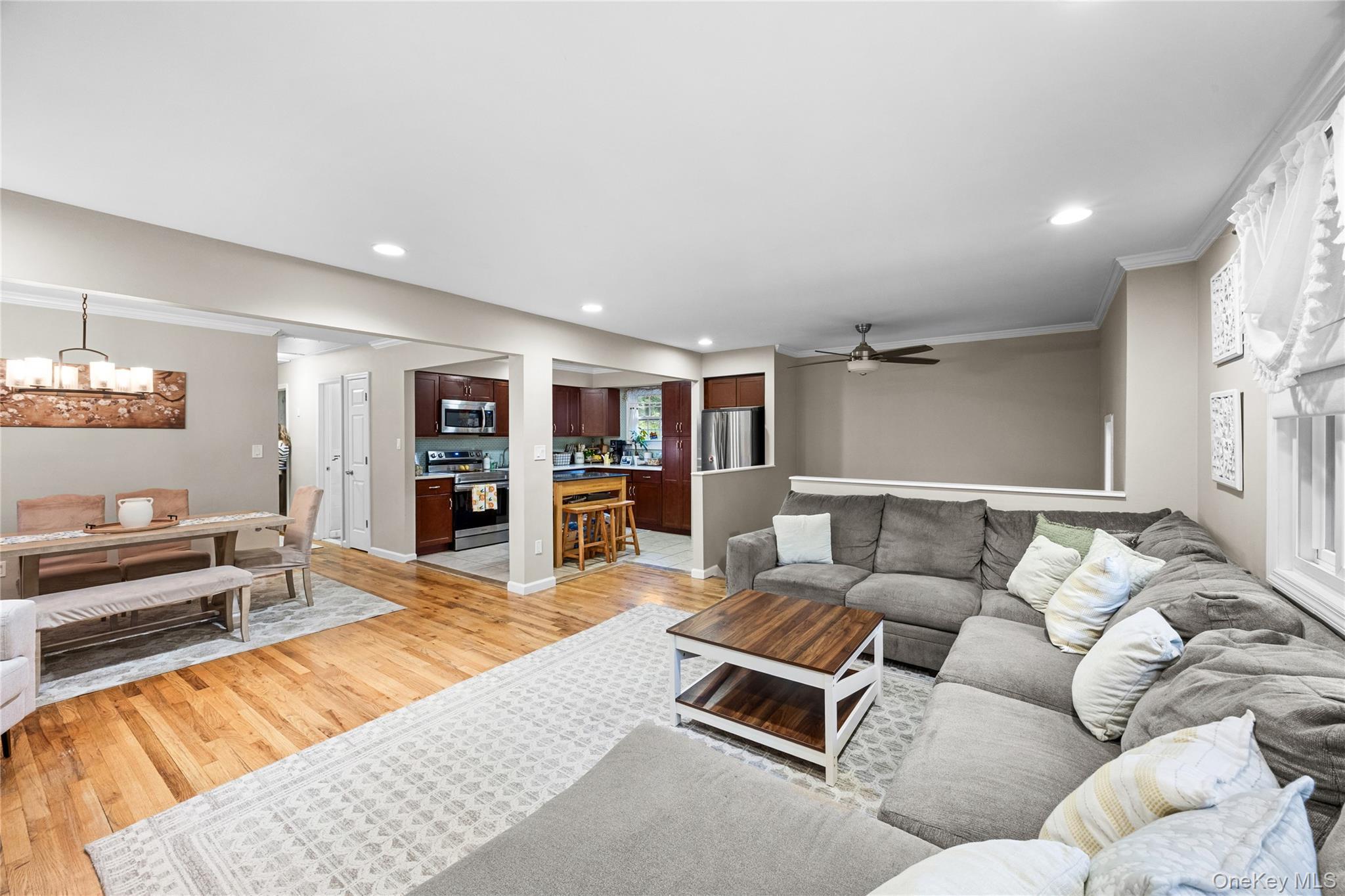 Single Family Manhasset Road Suffolk County, NY 11789, MLS-1036132-5