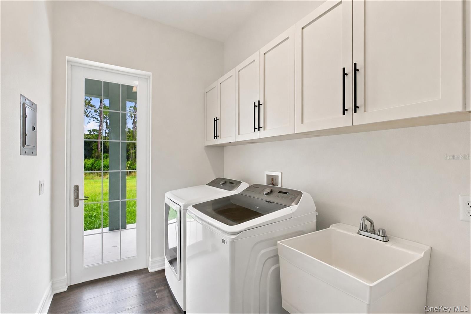Single Family Tropicaire Out Of Area, NY 34291, MLS-1036137-28