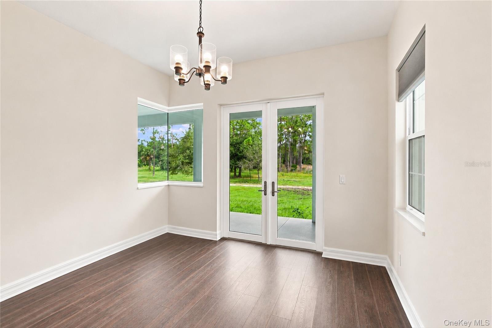 Single Family Tropicaire Out Of Area, NY 34291, MLS-1036137-8